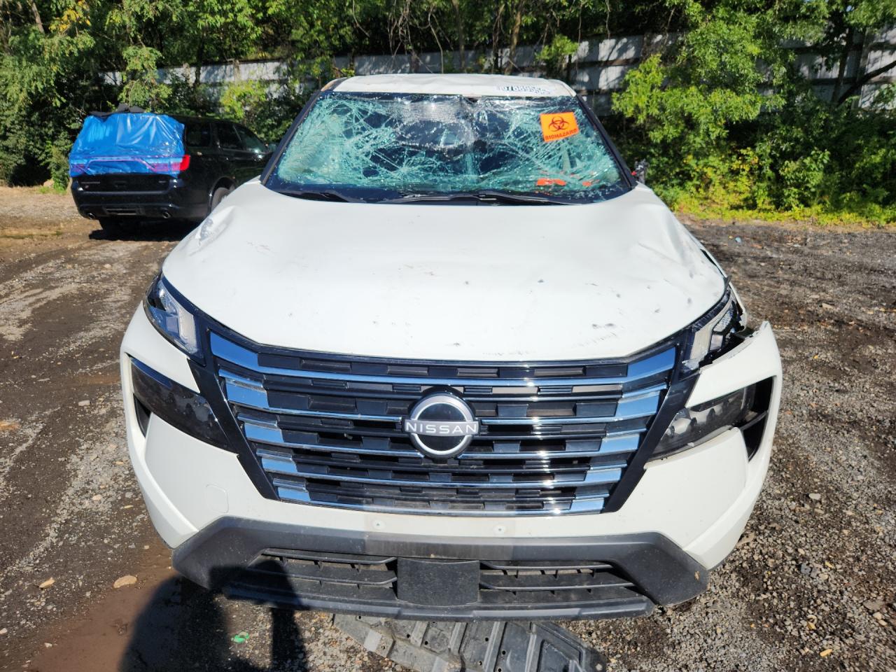 2024 Nissan Rogue S White vin: 5N1BT3AB2RC689905 Damage: Left Head Lamp, Broken, Replacement Required