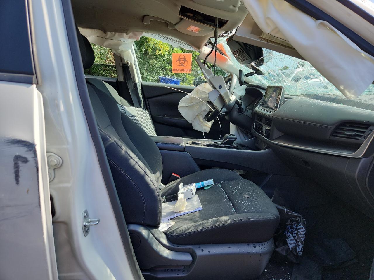 2024 Nissan Rogue S White vin: 5N1BT3AB2RC689905 Damage: Airbag - Front Left, Deployed, Replacement Required