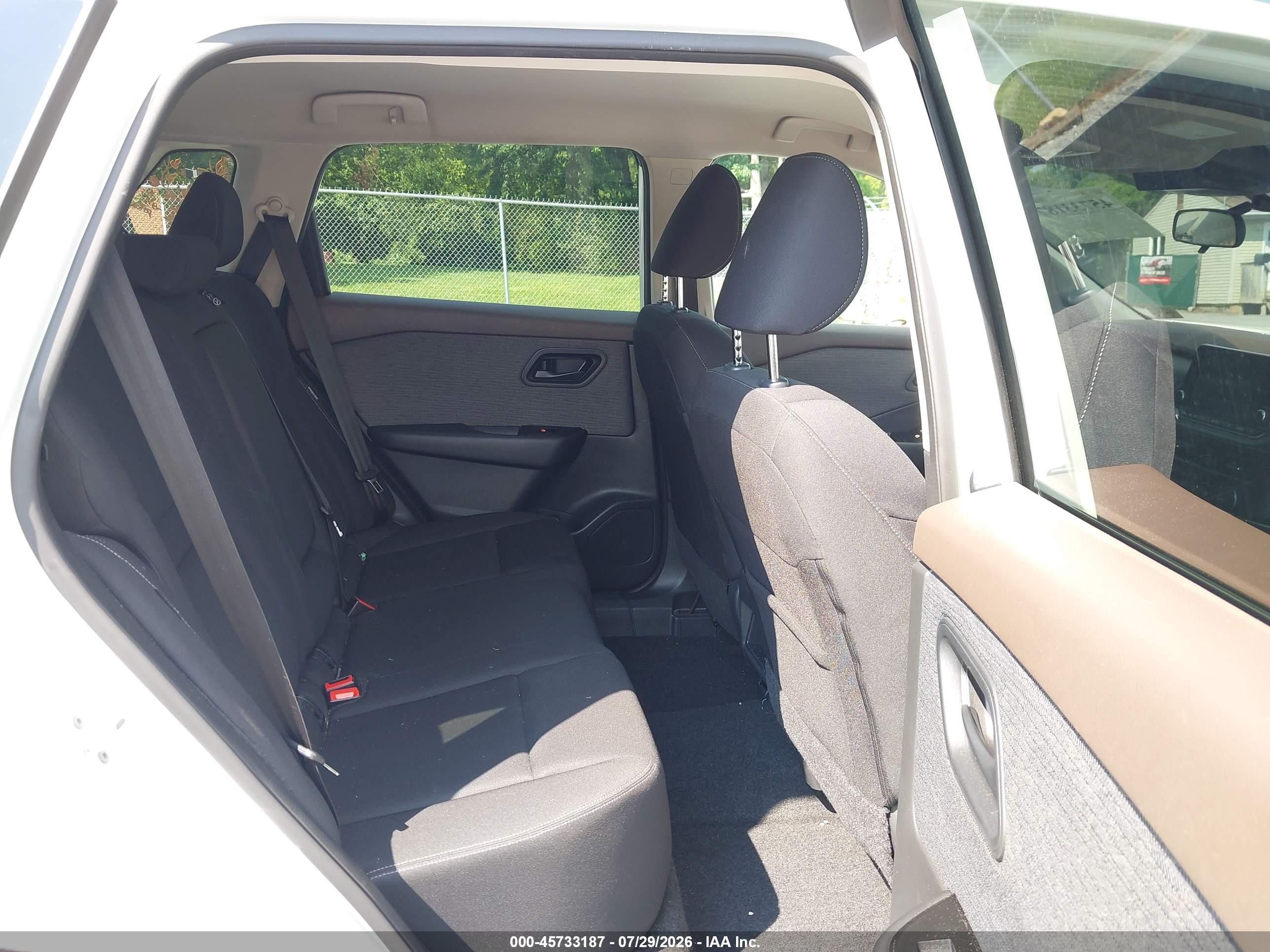 2023 Nissan Rogue S Intelligent Awd White vin: 5N1BT3AB3PC823026