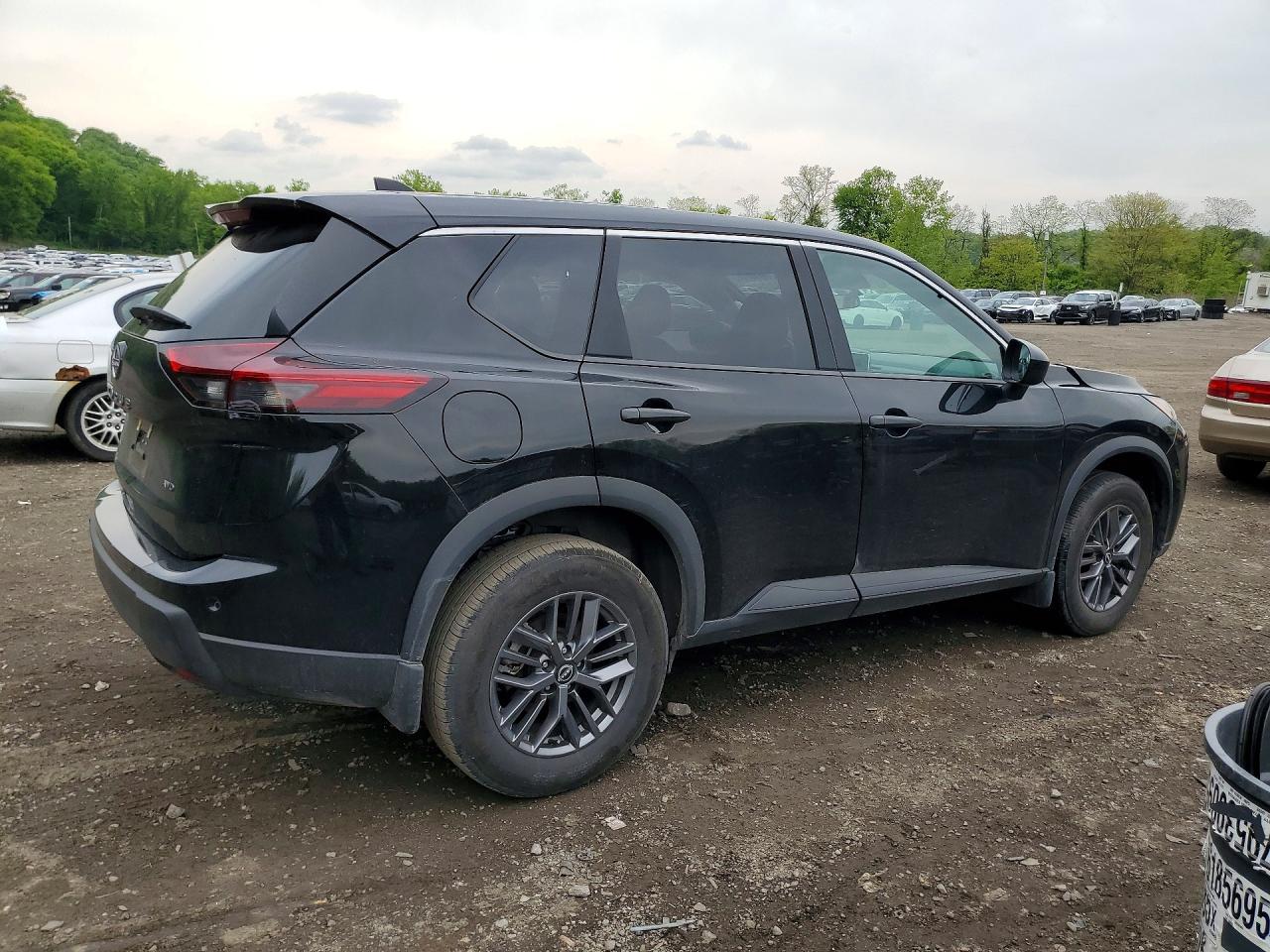 2025 Nissan Rogue S Black vin: 5N1BT3AB3SC801522