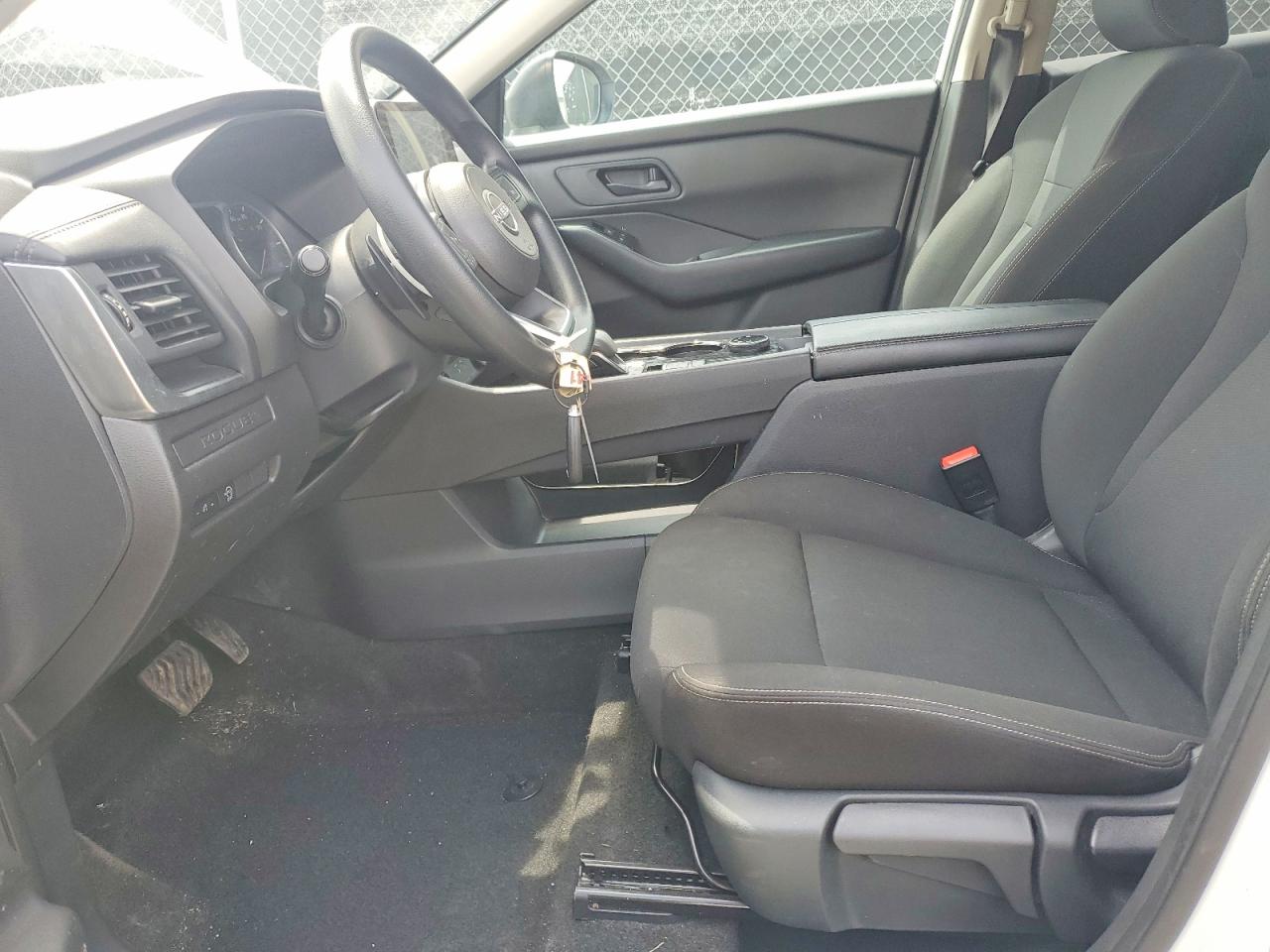 2024 Nissan Rogue S White vin: 5N1BT3AB5RC695732