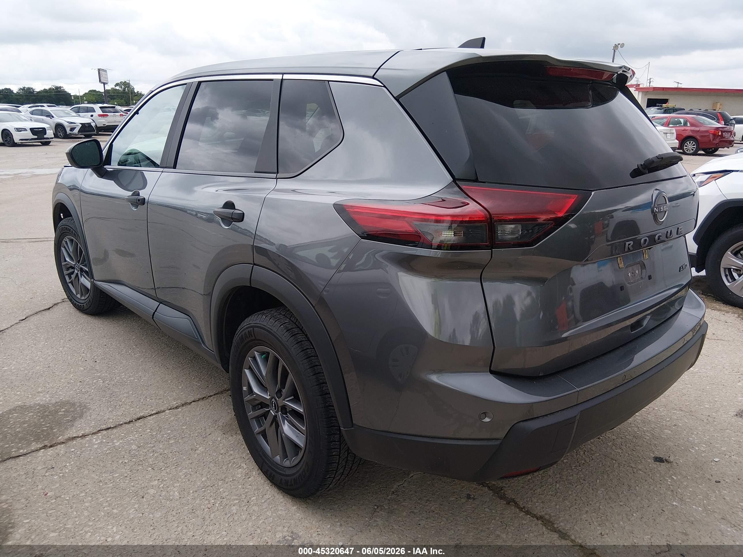 2024 Nissan Rogue S Intelligent Awd Серый vin: 5N1BT3AB9RC676813