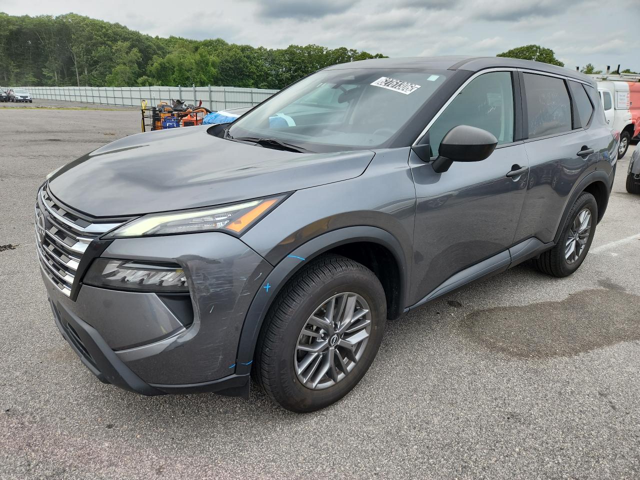 2024 Nissan Rogue S Gray vin: 5N1BT3ABXRC696004 Damage: Front Bumper, Multiple Scratches Heavy, 4