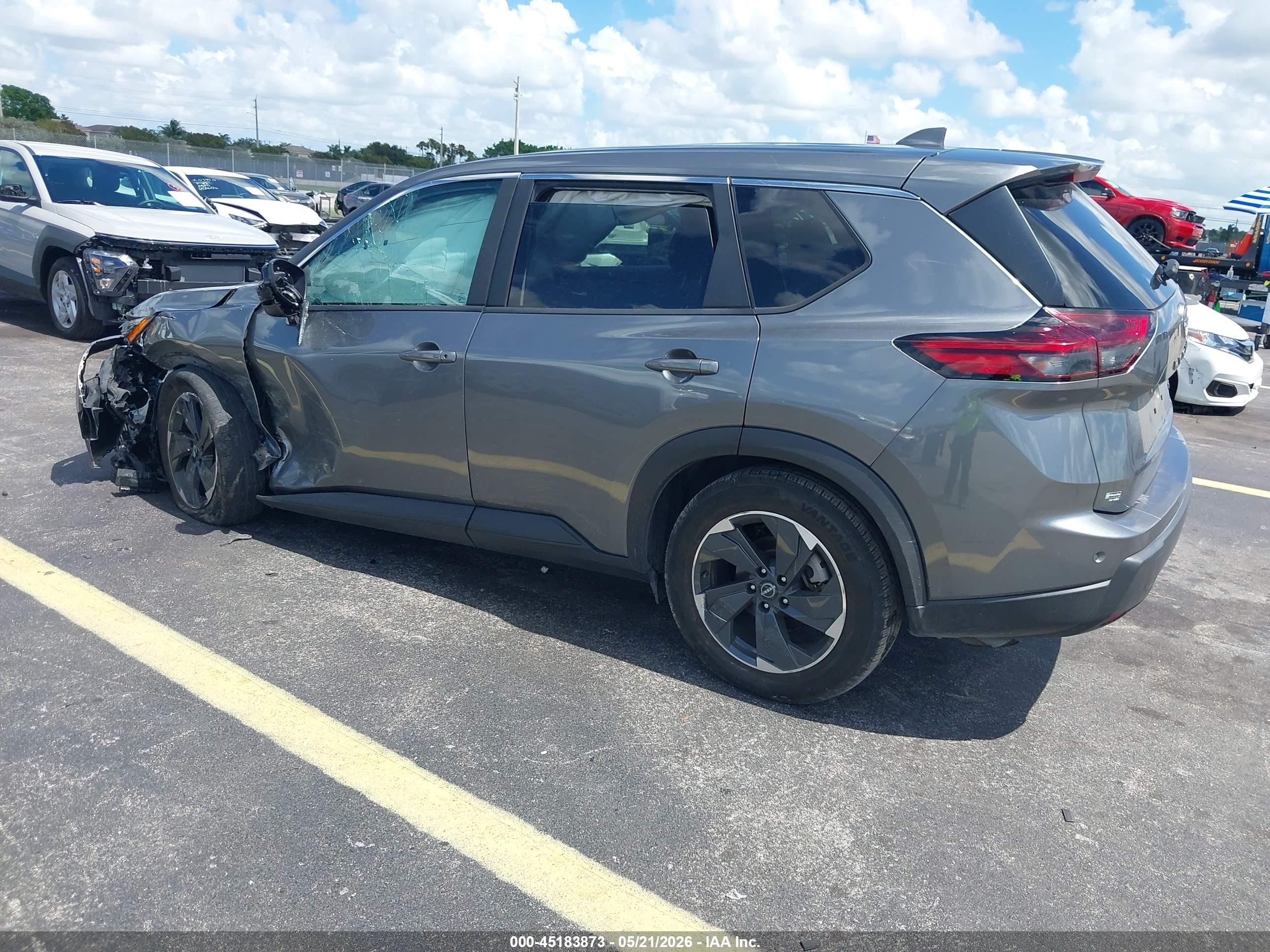 2024 Nissan Rogue Sv Fwd Gray vin: 5N1BT3BA0RC675345