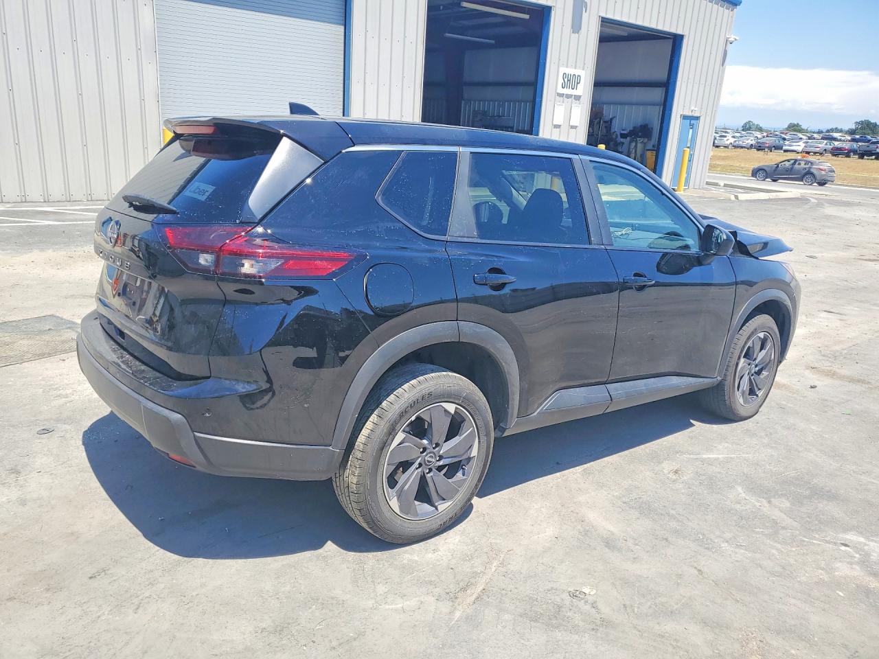 2025 Nissan Rogue Sv Черный vin: 5N1BT3BA0SC808613