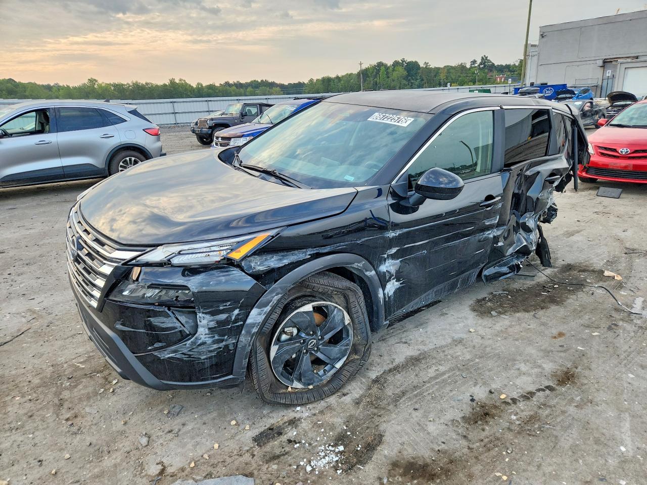 2025 Nissan Rogue Sv Black vin: 5N1BT3BA1SC795581