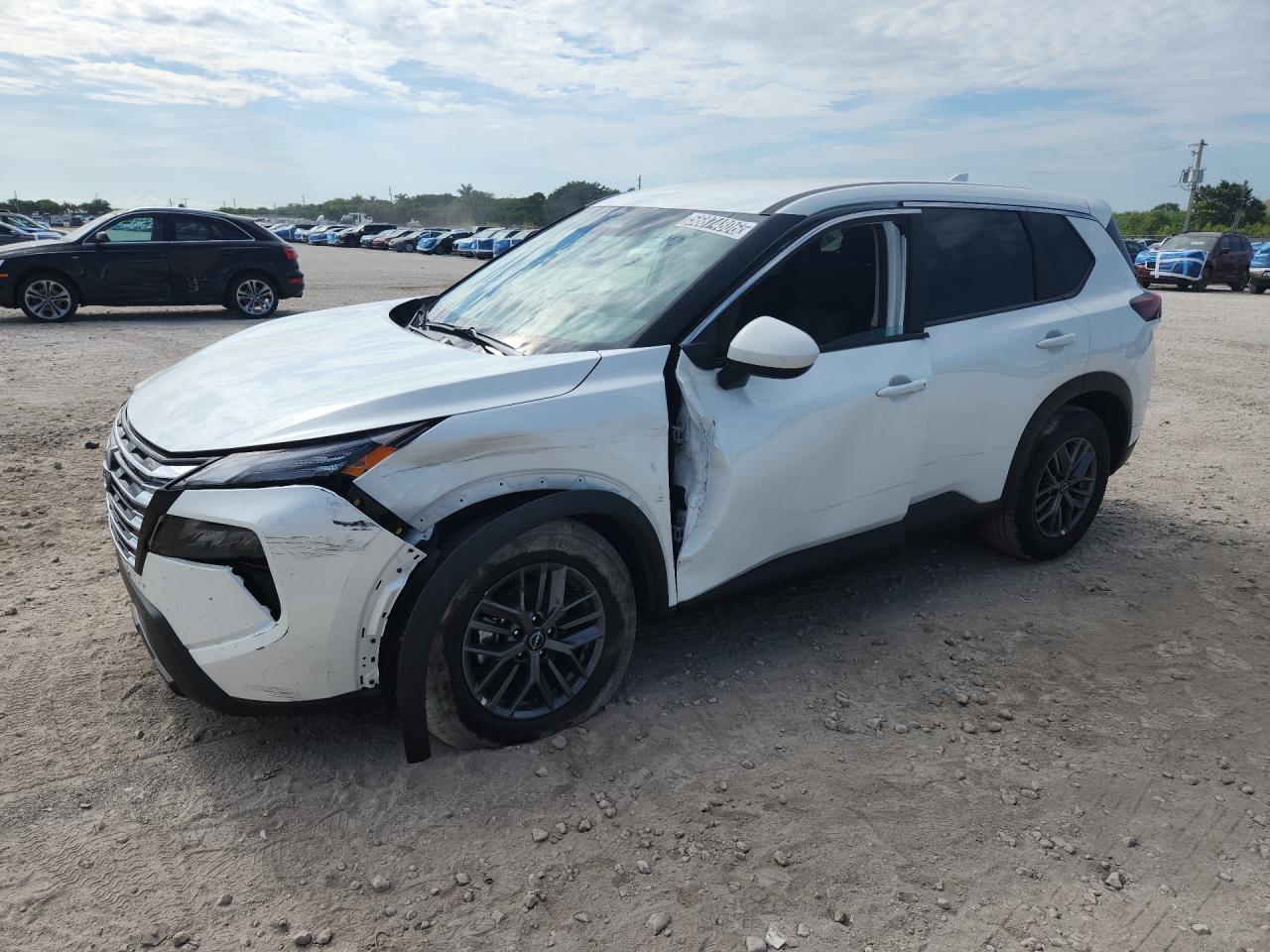 2026 Nissan Rogue Sv Белый vin: 5N1BT3BA2TC735505 Damage: Left Head Lamp, Broken, Replacement Required