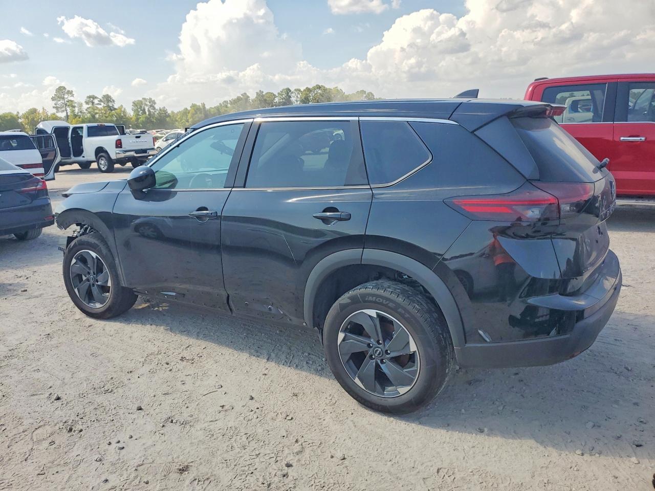 2026 Nissan Rogue Sv Black vin: 5N1BT3BA2TC746472