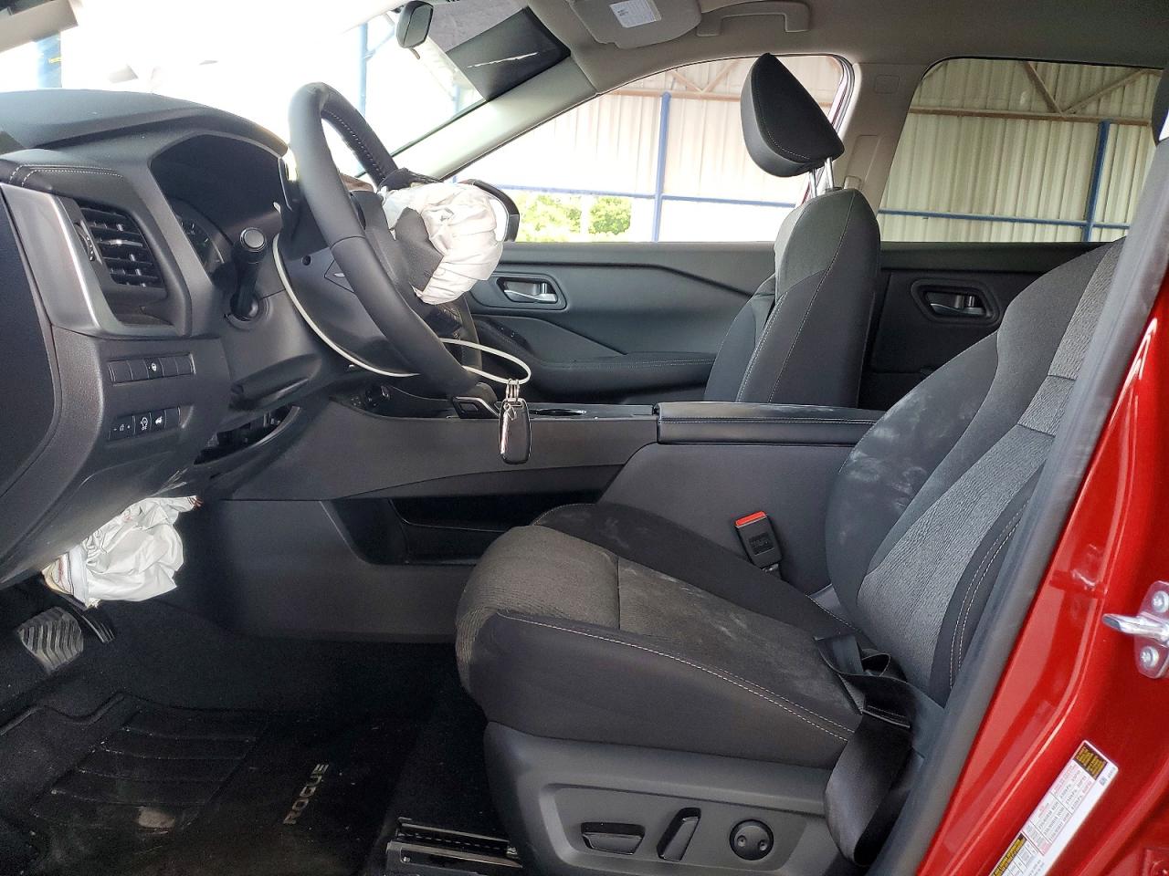 2026 Nissan Rogue Sv Red vin: 5N1BT3BA3TC716218