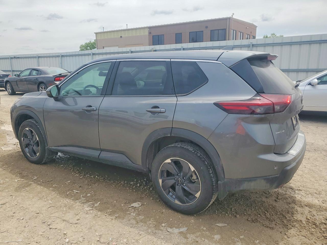 2024 Nissan Rogue Sv Gray vin: 5N1BT3BA4RC742433