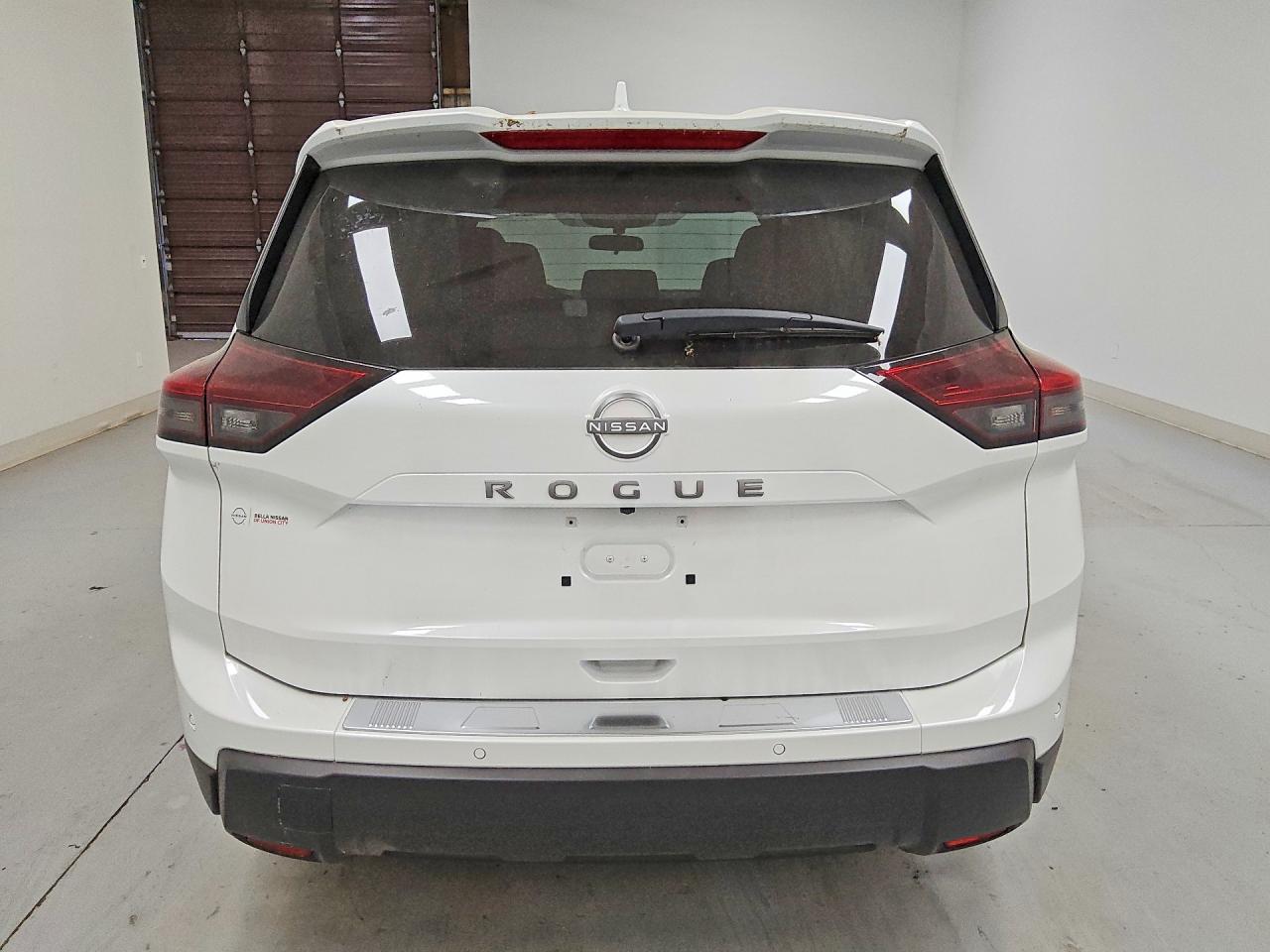 2026 Nissan Rogue Sv Белый vin: 5N1BT3BA4TC713182