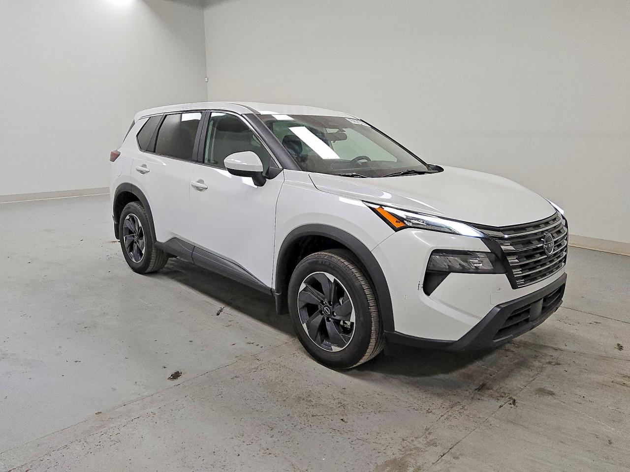 2026 Nissan Rogue Sv Белый vin: 5N1BT3BA4TC713182