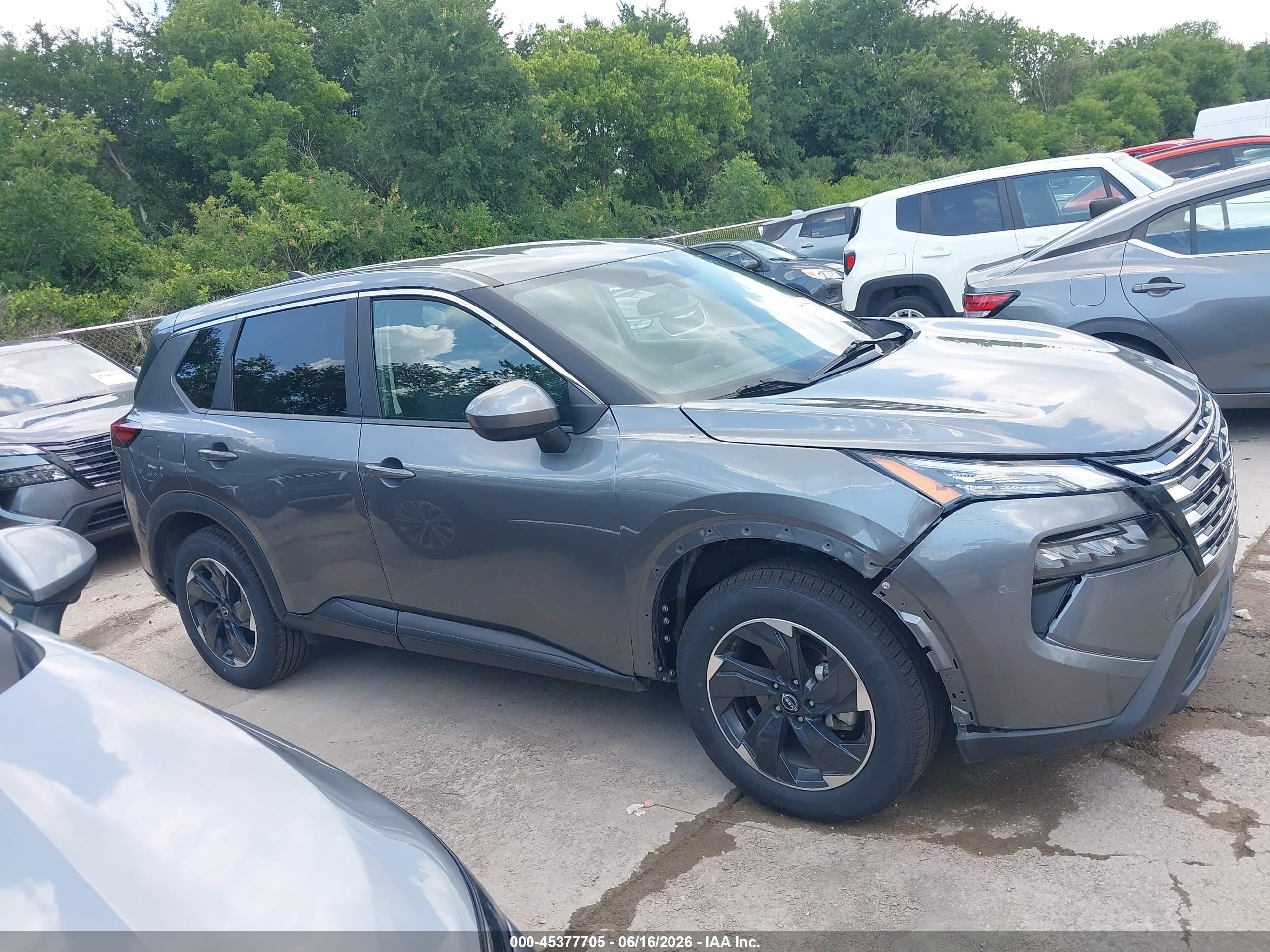 2024 Nissan Rogue Sv Fwd Серый vin: 5N1BT3BA5RC716083