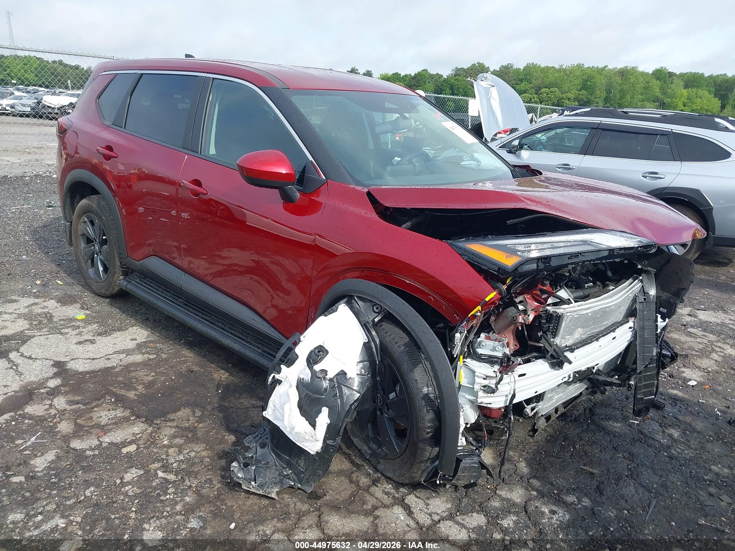 2026 Nissan Rogue Sv Красный vin: 5N1BT3BA9TC741883