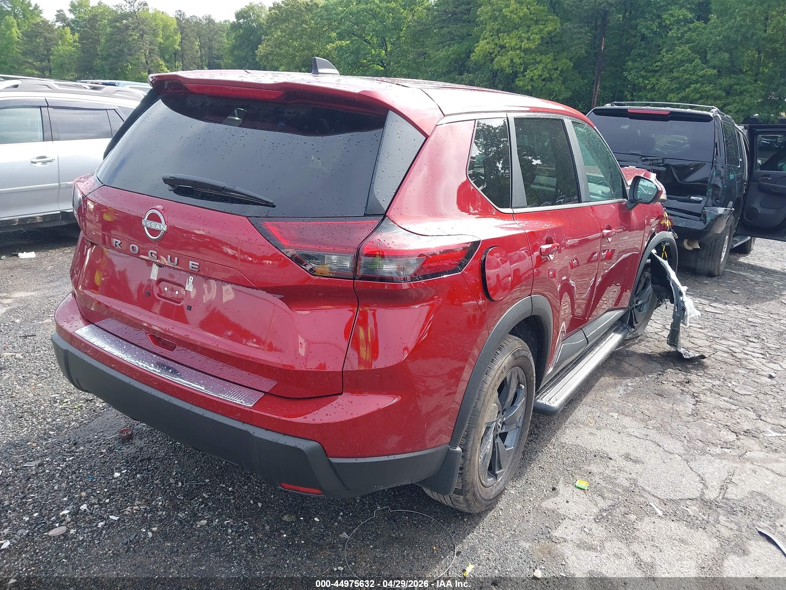 2026 Nissan Rogue Sv Красный vin: 5N1BT3BA9TC741883