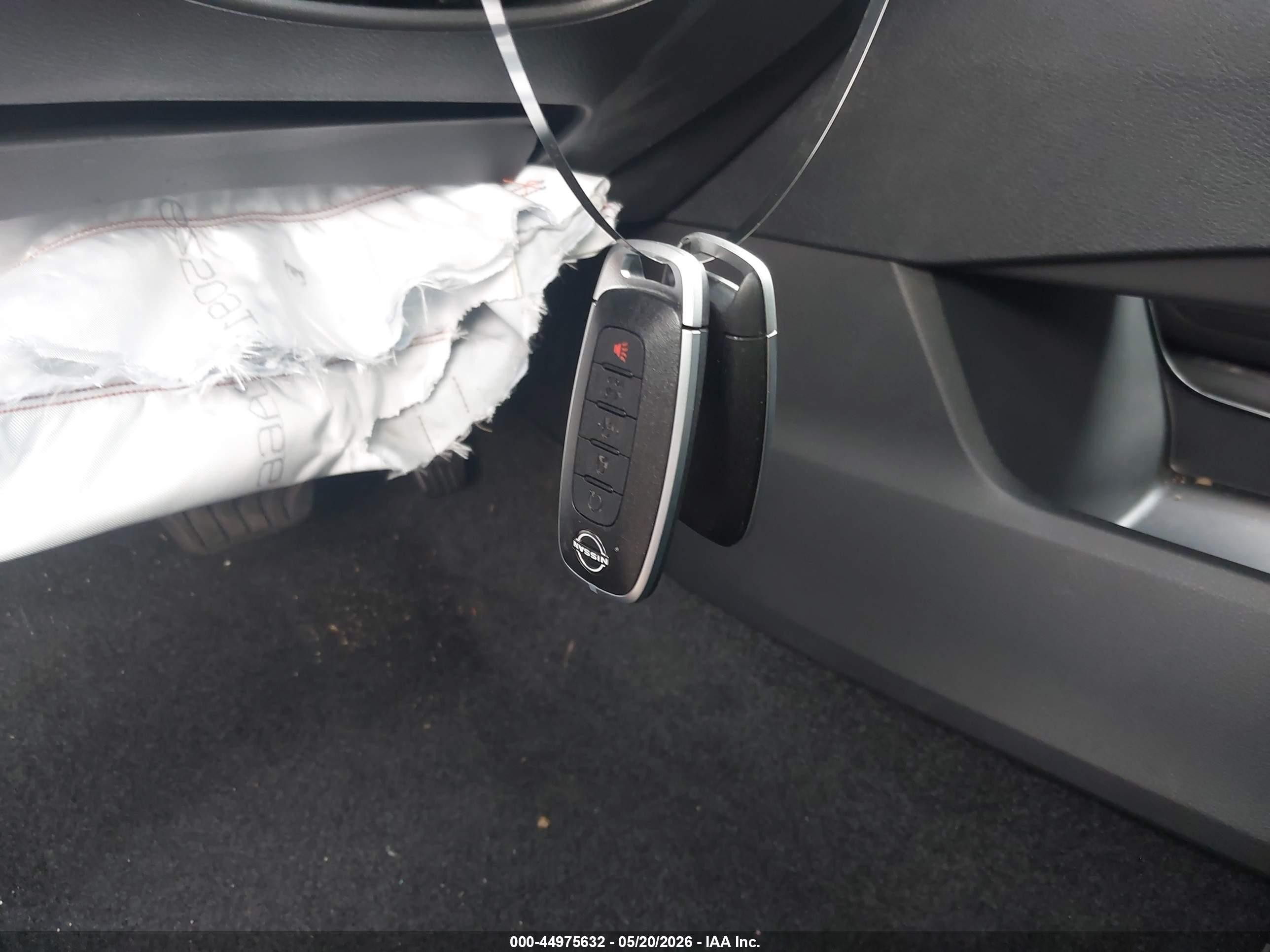 2026 Nissan Rogue Sv Красный vin: 5N1BT3BA9TC741883