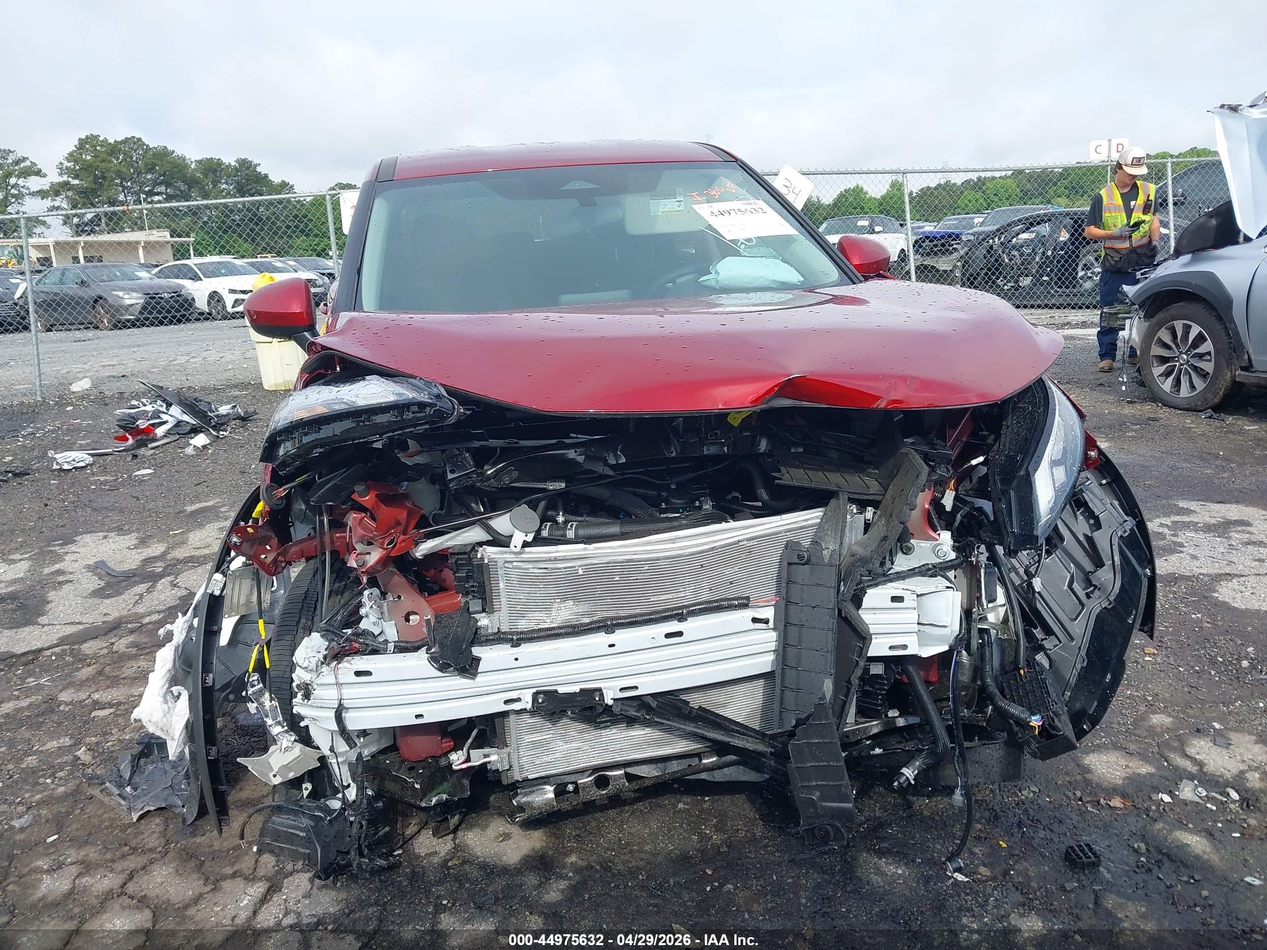 2026 Nissan Rogue Sv Красный vin: 5N1BT3BA9TC741883