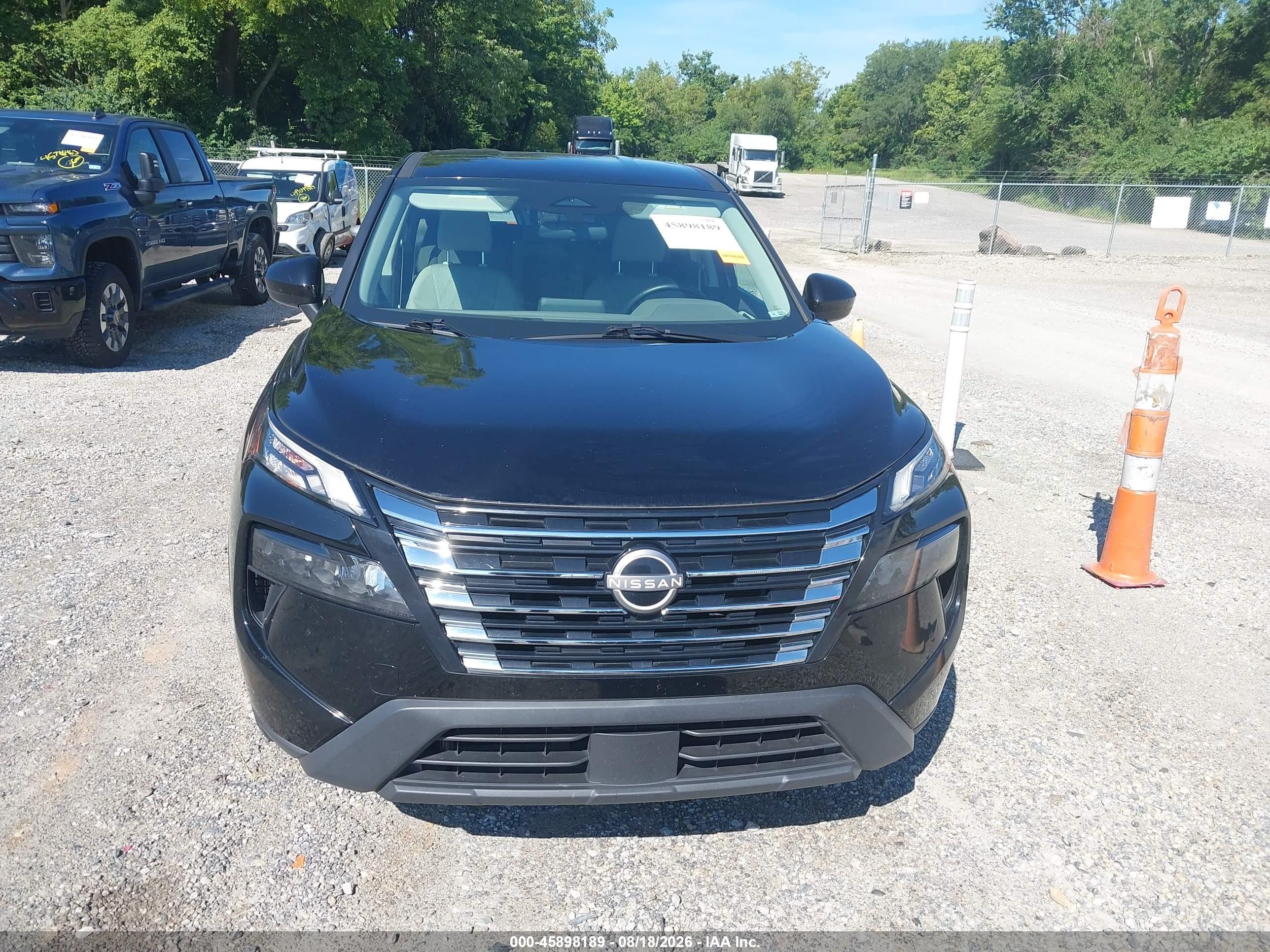 2025 Nissan Rogue Sv Intelligent Awd Black vin: 5N1BT3BB1SC788140