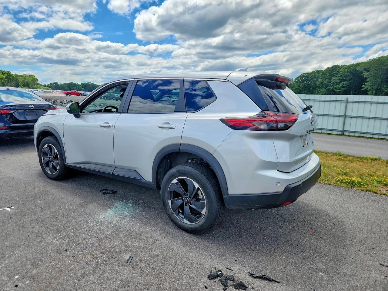 2025 Nissan Rogue Sv Белый vin: 5N1BT3BB1SC808113
