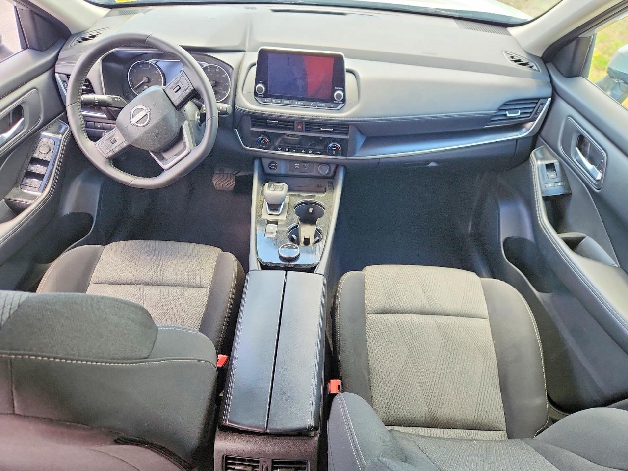 2025 Nissan Rogue Sv Белый vin: 5N1BT3BB1SC808113