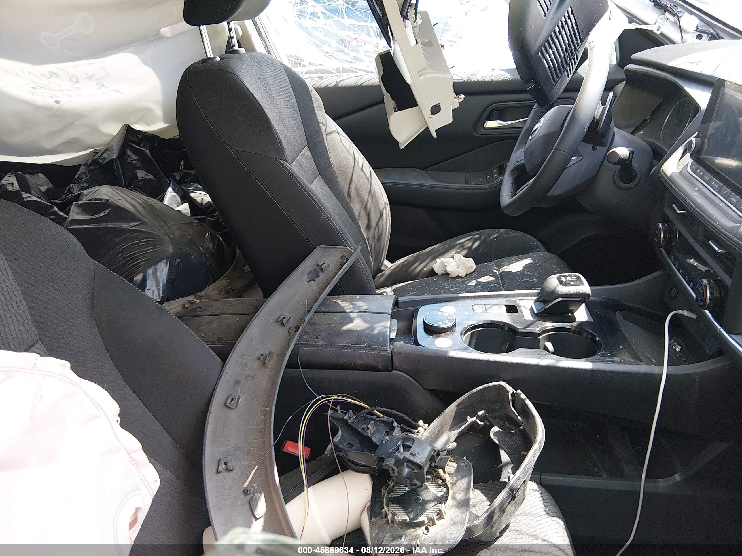 2025 Nissan Rogue Sv Intelligent Awd Silver vin: 5N1BT3BB3SC778371