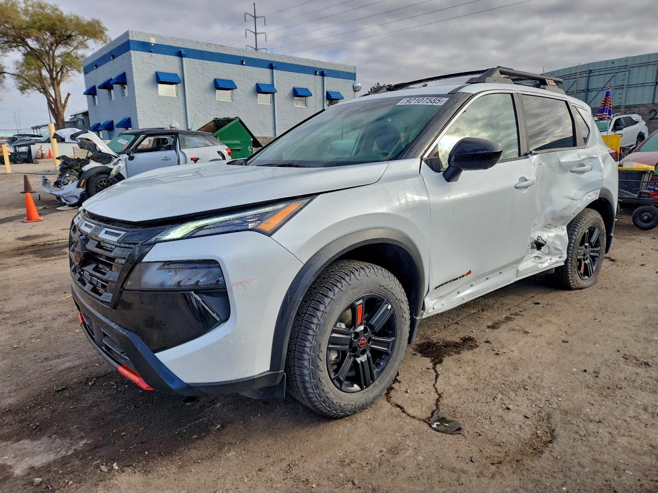 2025 Nissan Rogue Sv White vin: 5N1BT3BB3SC841095