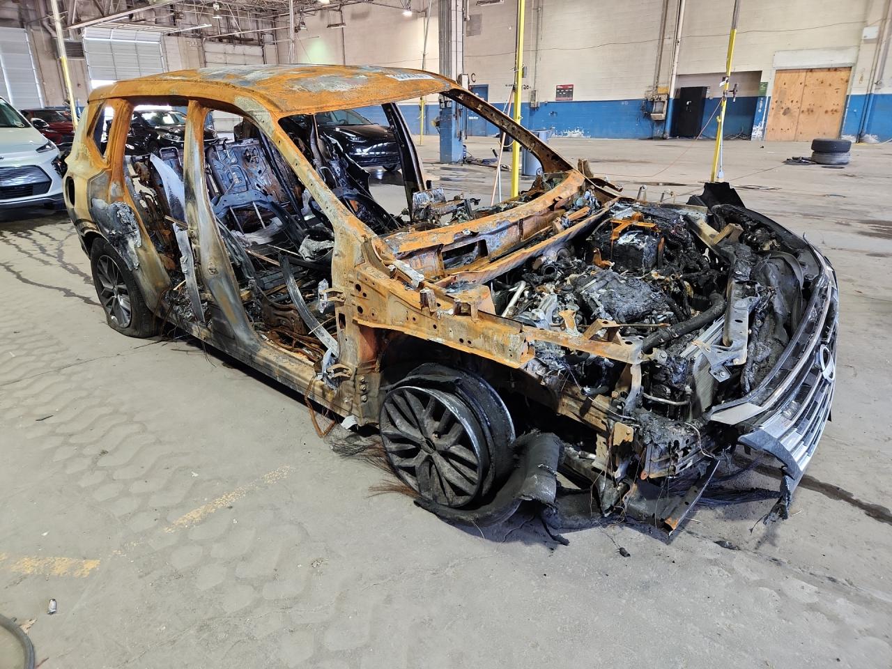 2026 Nissan Rogue Sv Blue vin: 5N1BT3BB5TC705696 Damage: Right Front Door, Broken, Replacement Required