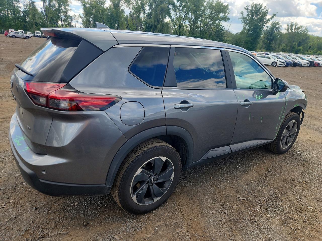 2025 Nissan Rogue Sv Gray vin: 5N1BT3BB6SC779725