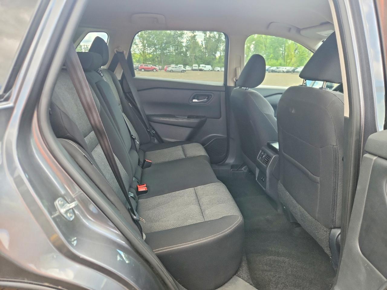 2025 Nissan Rogue Sv Gray vin: 5N1BT3BB6SC779725
