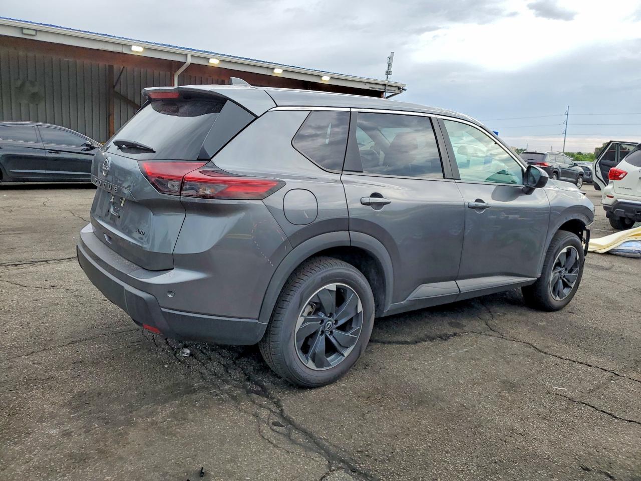 2025 Nissan Rogue Sv Gray vin: 5N1BT3BB8SC793612