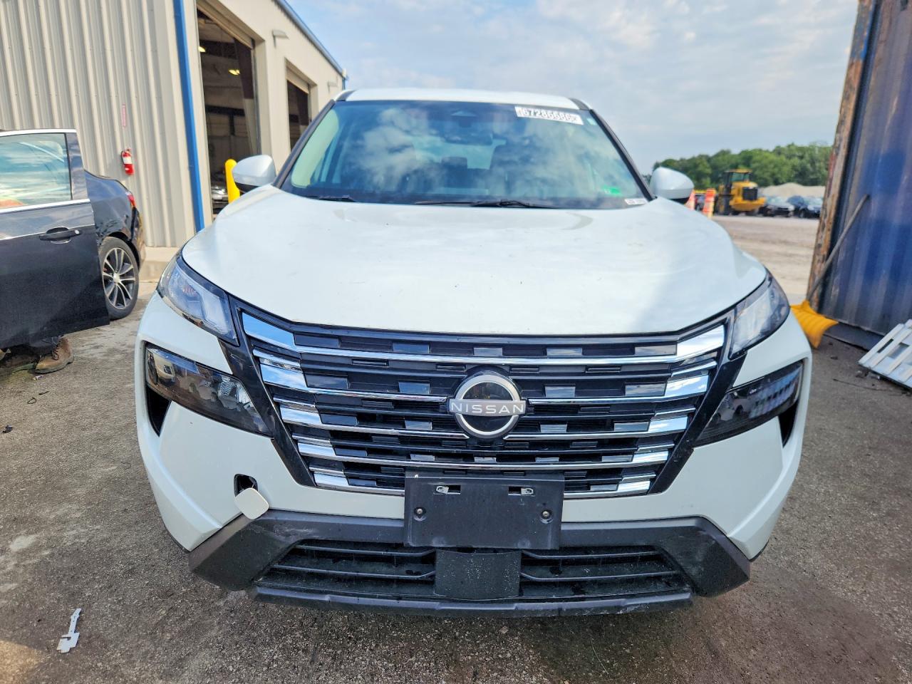 2025 Nissan Rogue Sv White vin: 5N1BT3BB8SC816578
