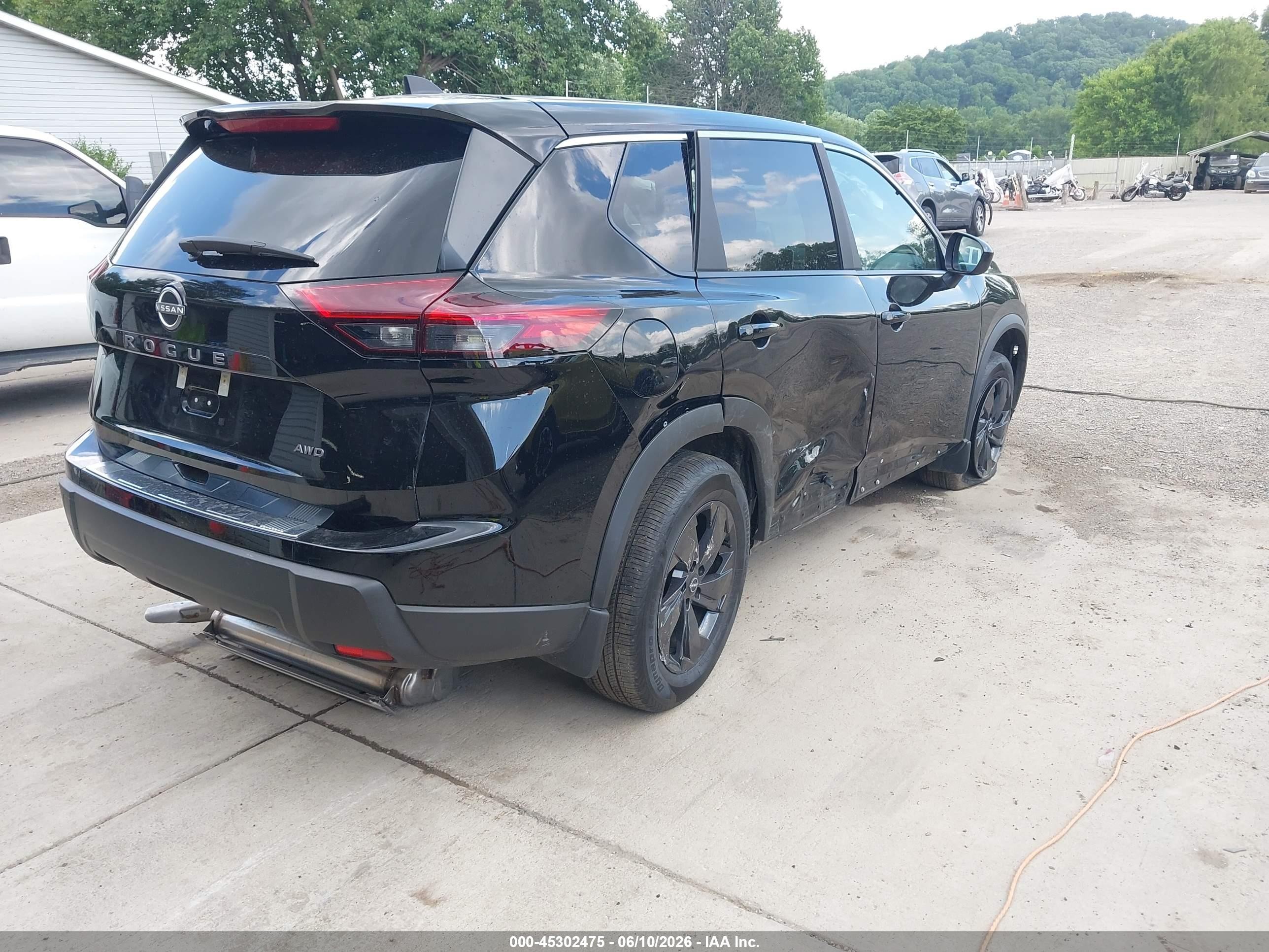 2026 Nissan Rogue Sv Черный vin: 5N1BT3BB8TC779145