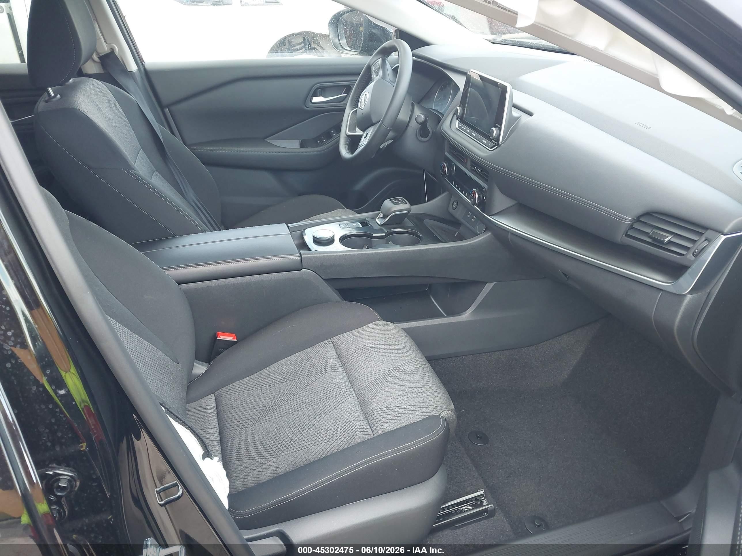 2026 Nissan Rogue Sv Черный vin: 5N1BT3BB8TC779145