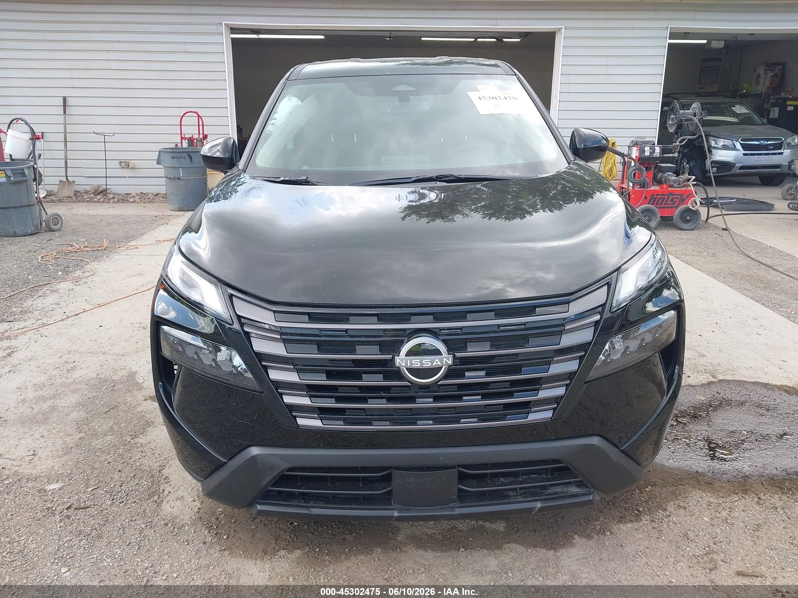 2026 Nissan Rogue Sv Черный vin: 5N1BT3BB8TC779145