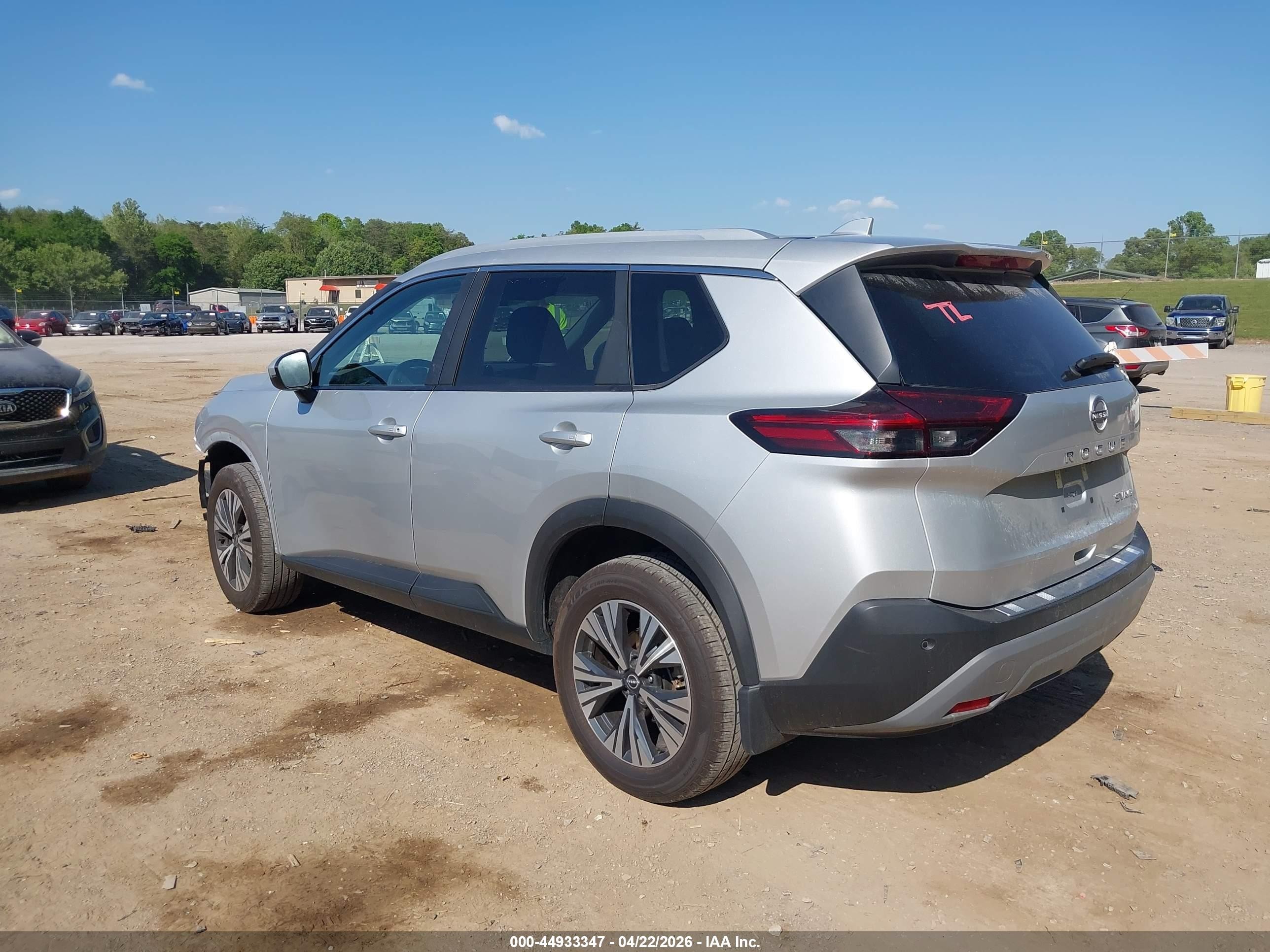 2023 Nissan Rogue Sv Intelligent Awd Серебряный vin: 5N1BT3BB9PC687631