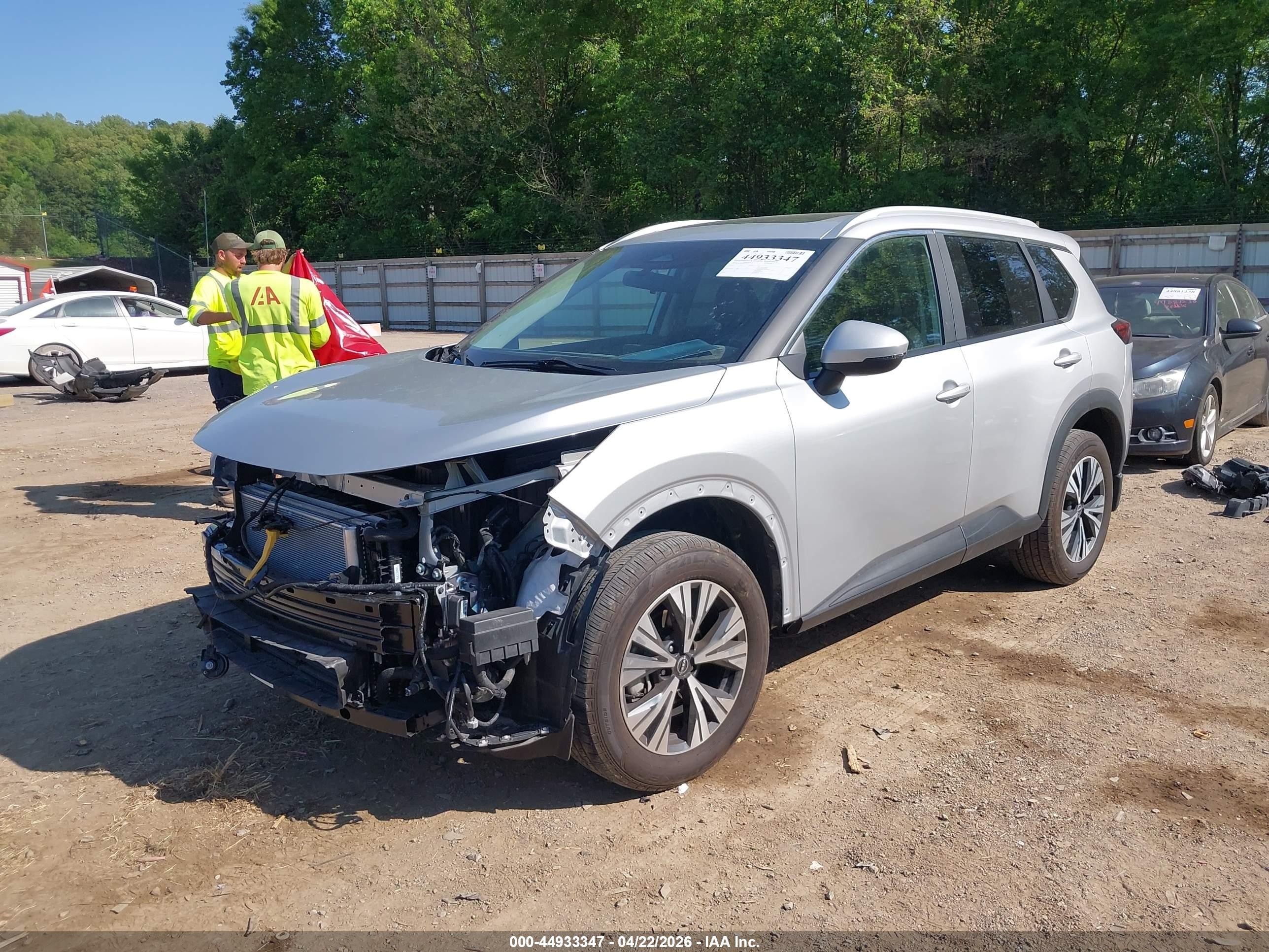2023 Nissan Rogue Sv Intelligent Awd Серебряный vin: 5N1BT3BB9PC687631