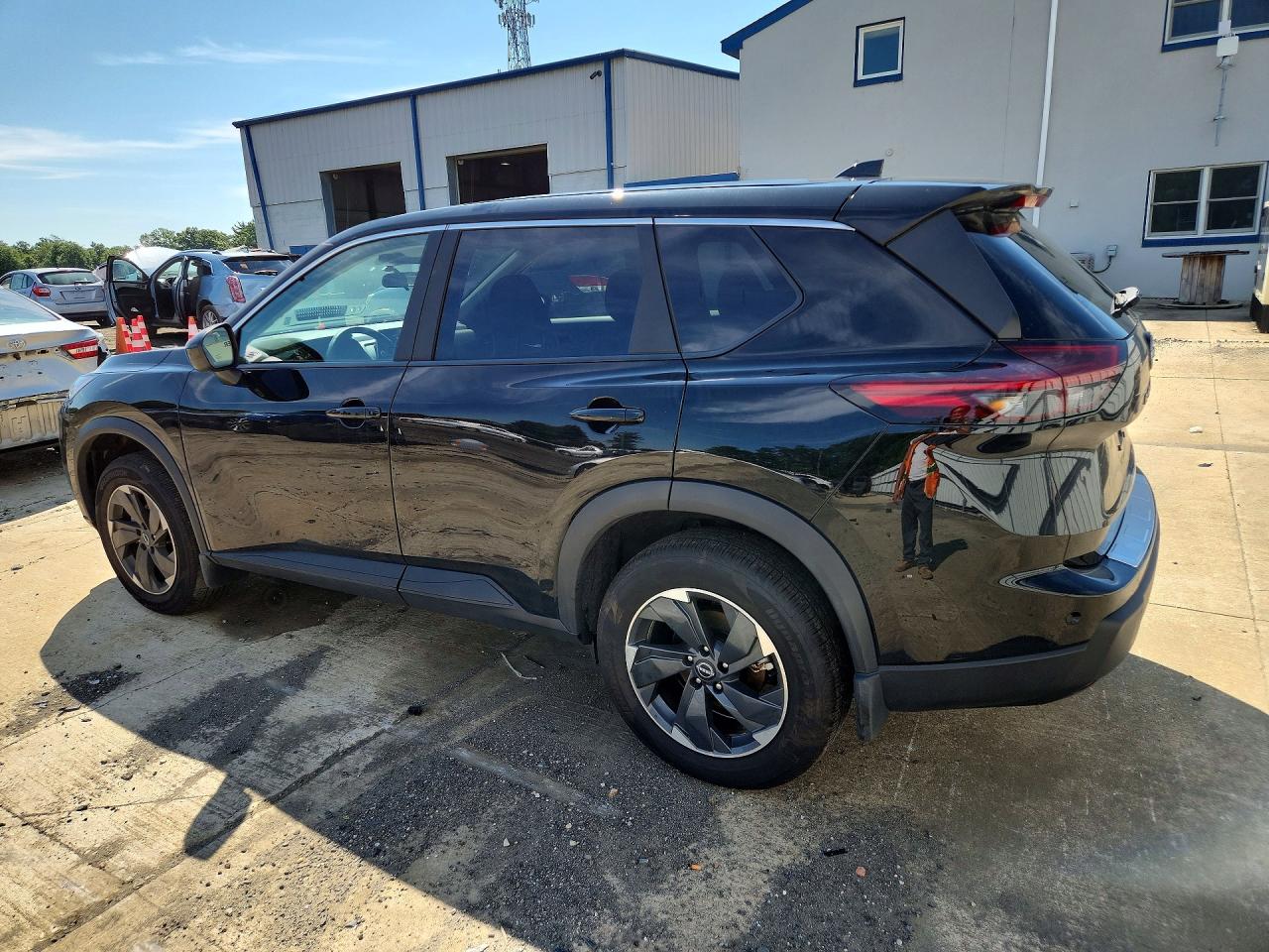2026 Nissan Rogue Sv Black vin: 5N1BT3BB9TC730262