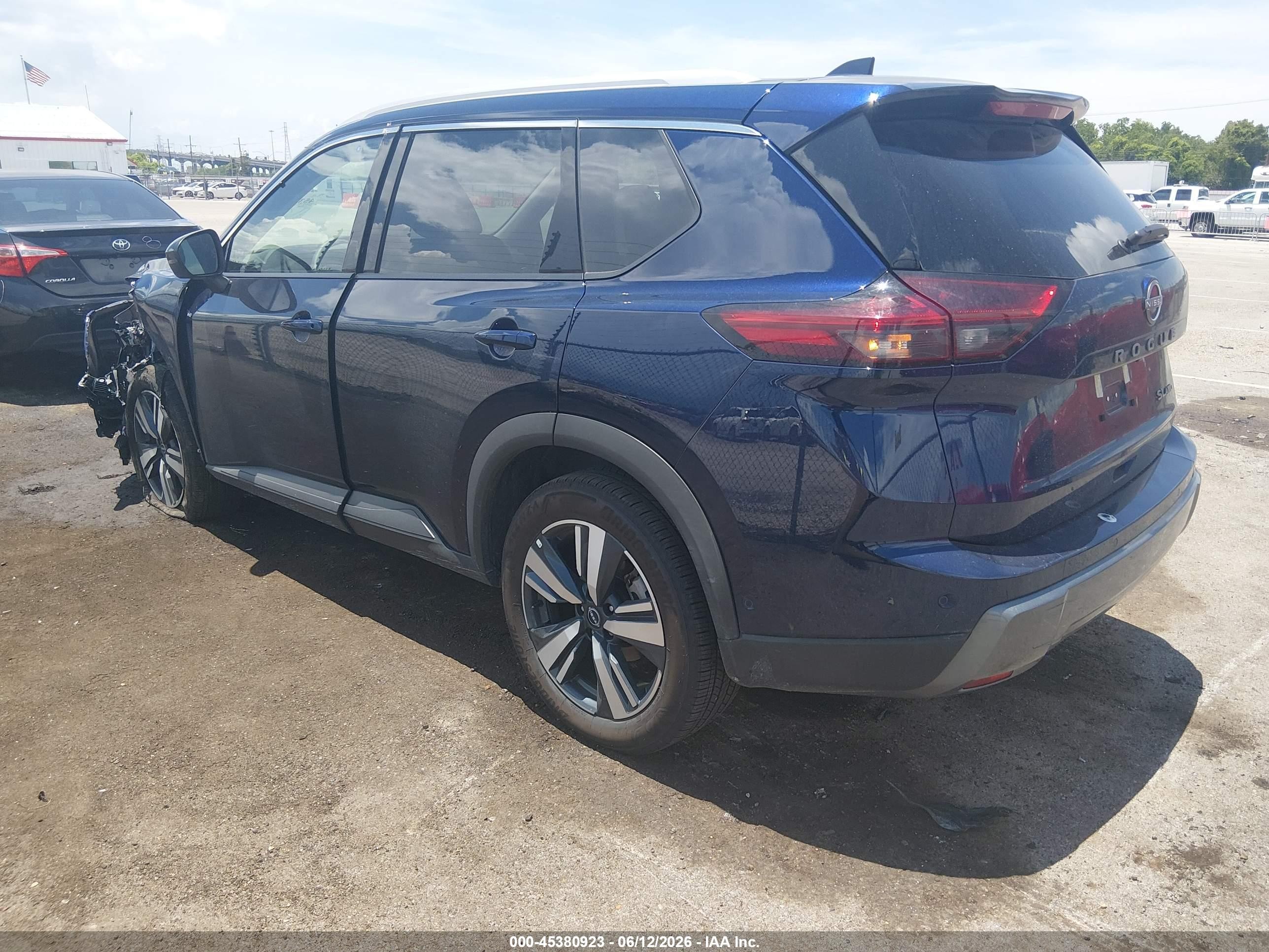 2026 Nissan Rogue Sl Синий vin: 5N1BT3CB1TC720436