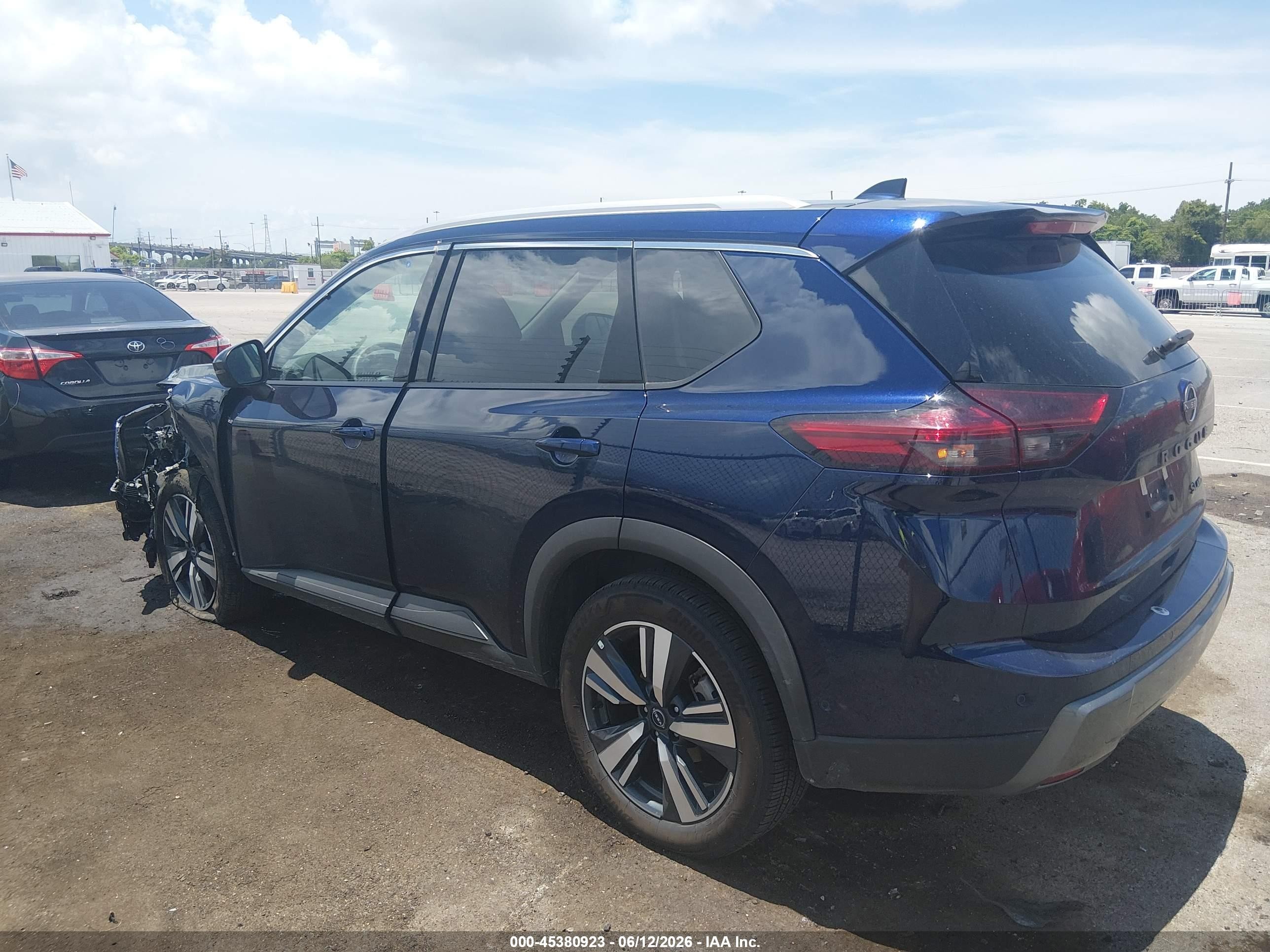 2026 Nissan Rogue Sl Синий vin: 5N1BT3CB1TC720436