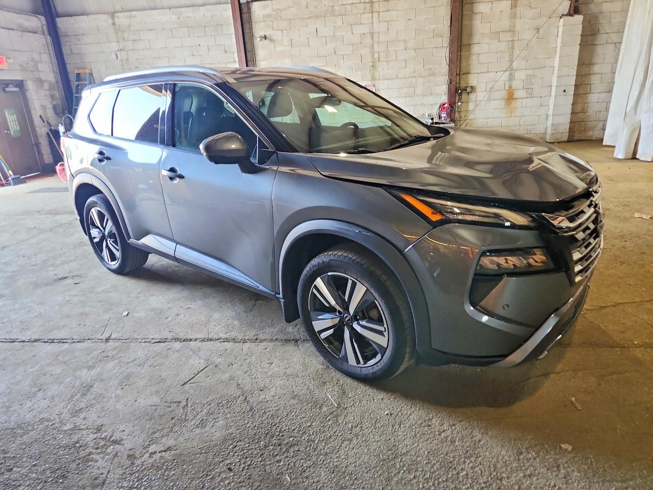 2024 Nissan Rogue Sl Gray vin: 5N1BT3CB7RC742742