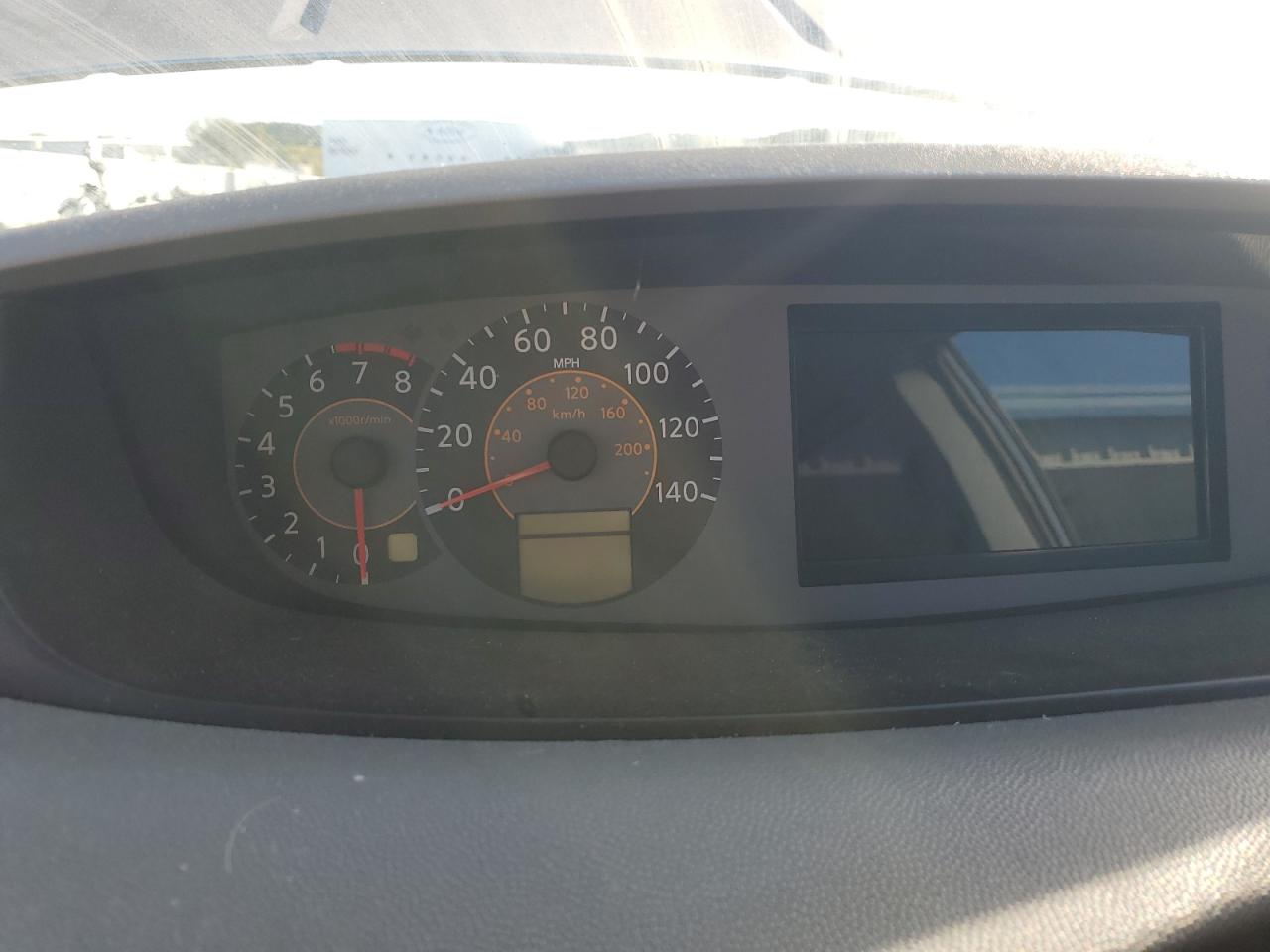 2004 Nissan Quest S Silver vin: 5N1BV28U04N332019