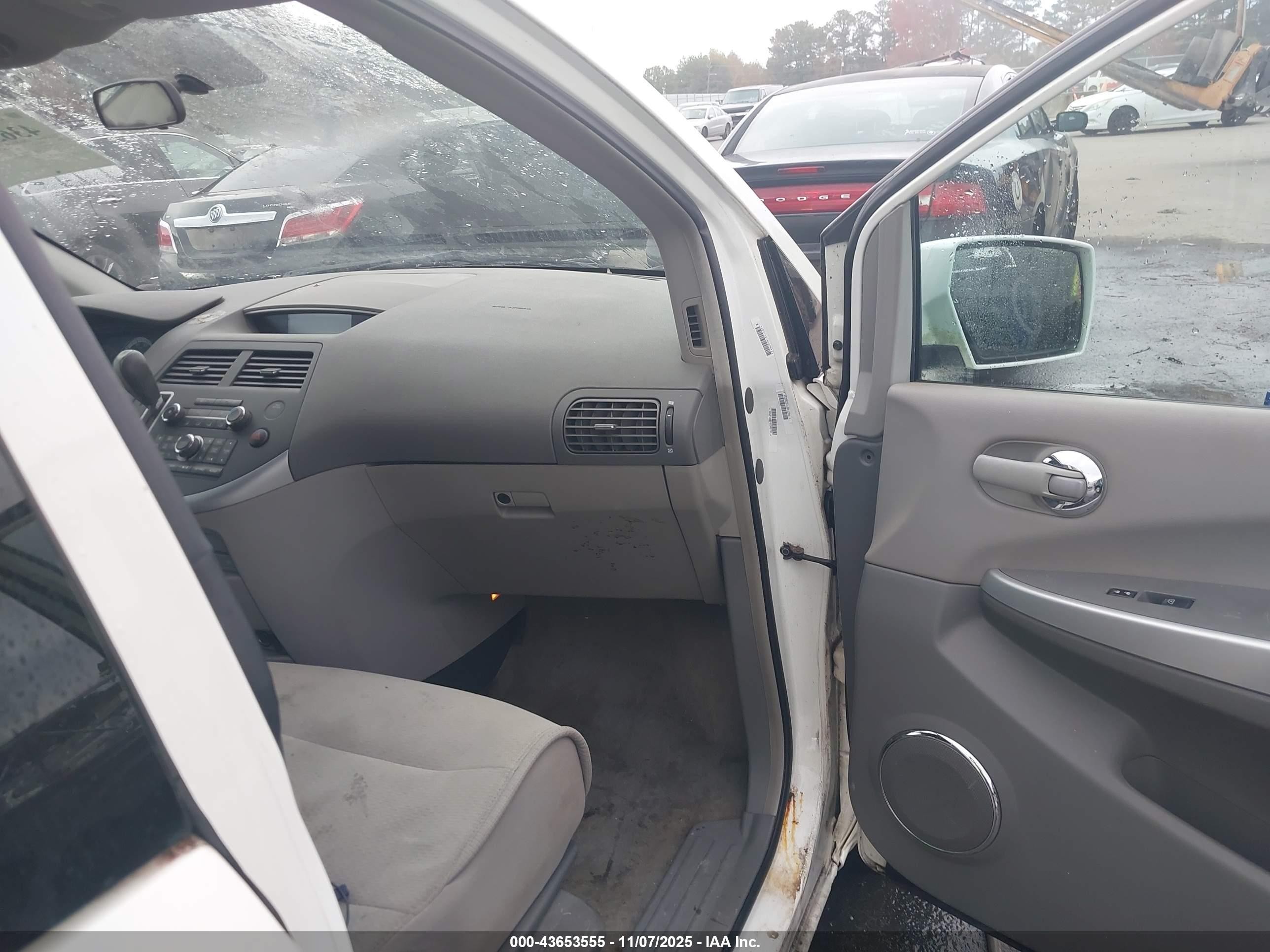 2007 Nissan Quest 3.5 White vin: 5N1BV28U07N121861