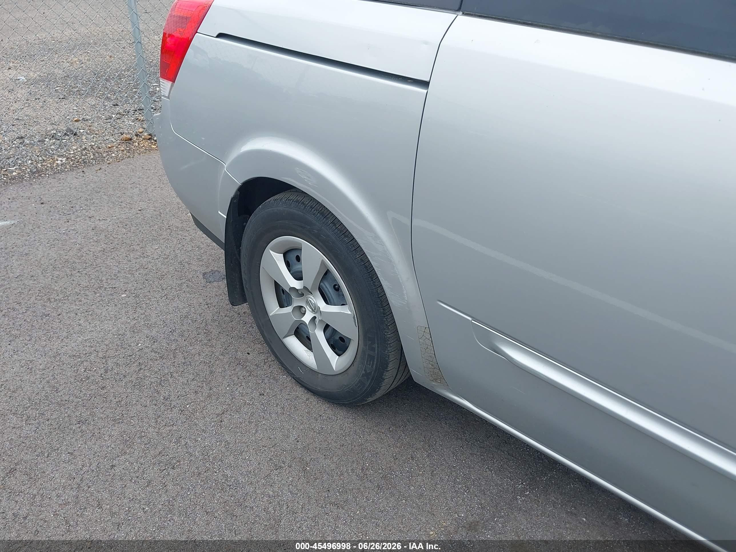 2009 Nissan Quest 3.5 S Silver vin: 5N1BV28U19N105901