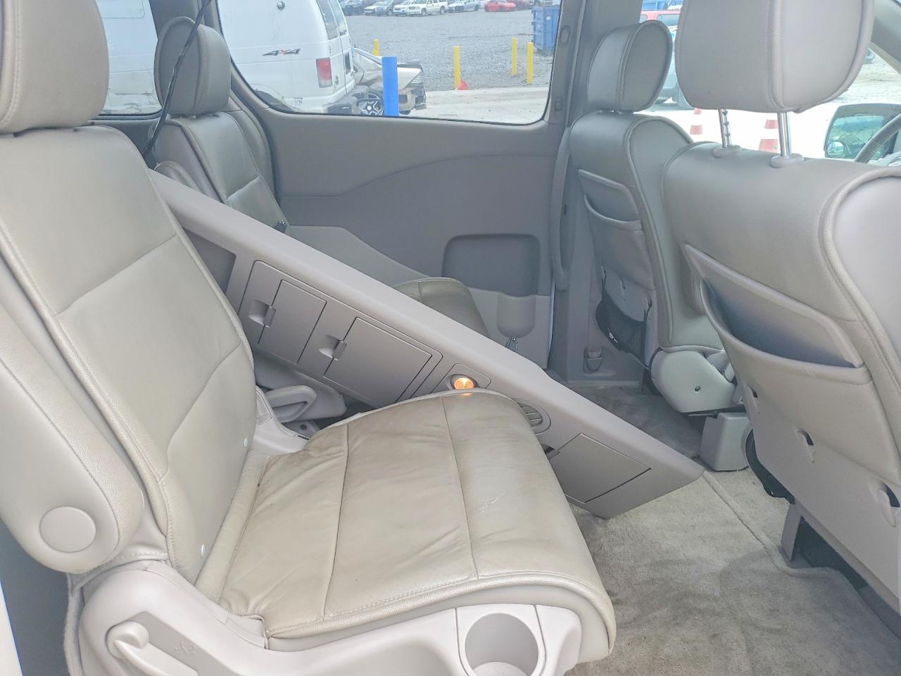 2004 Nissan Quest 3.5 S White vin: 5N1BV28U24N354894