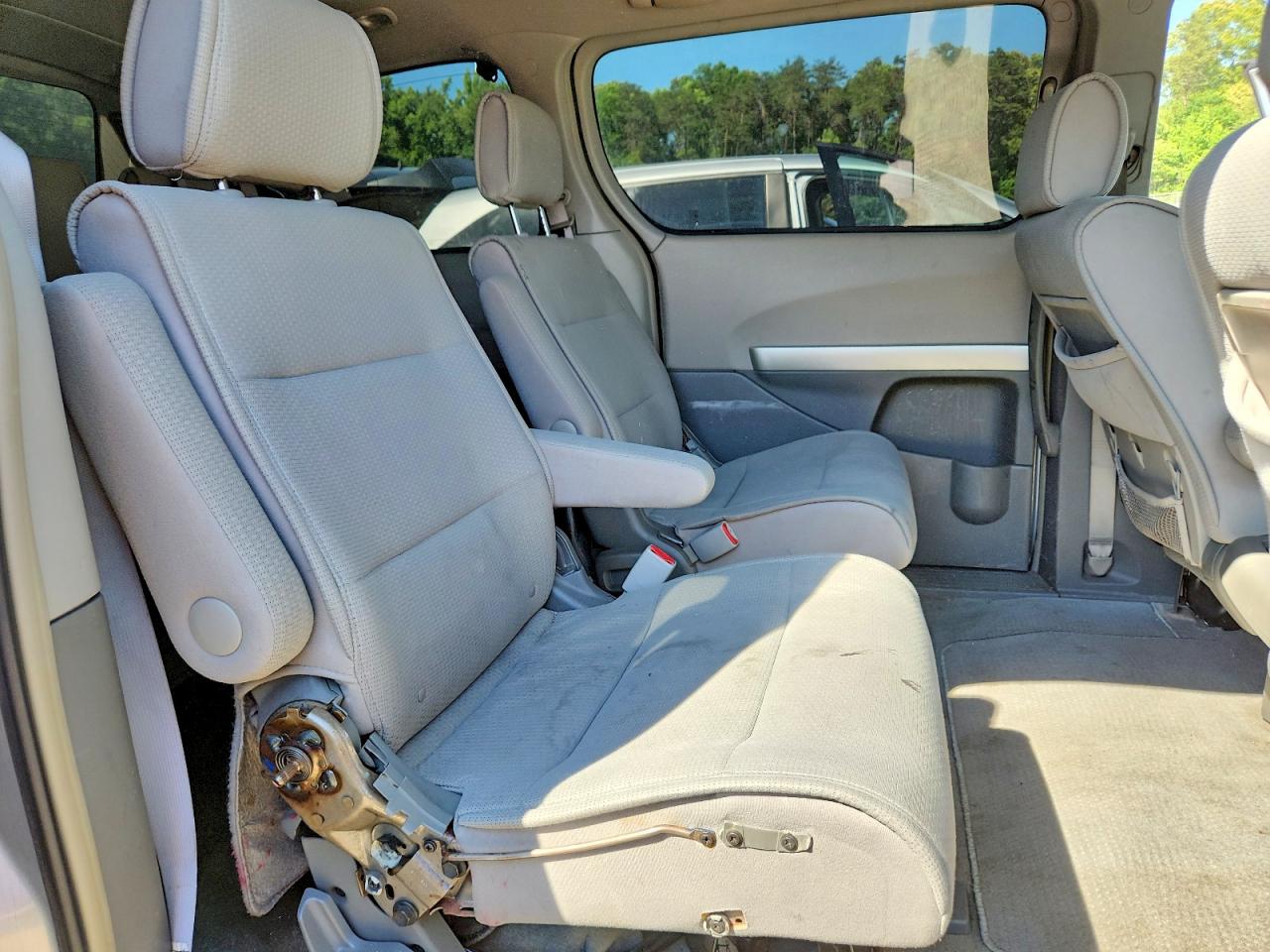 2007 Nissan Quest 3.5 Silver vin: 5N1BV28U47N132670
