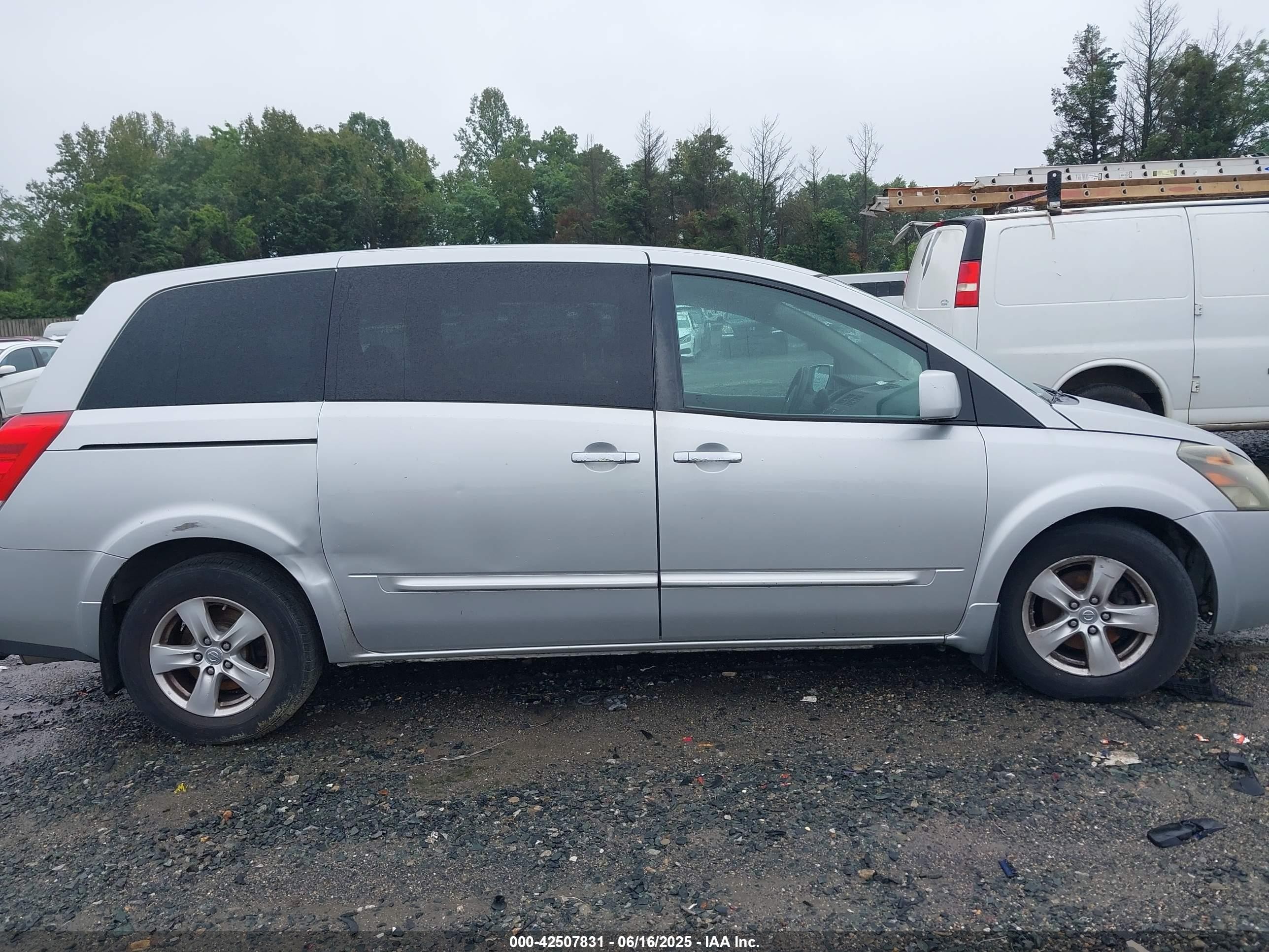 2009 Nissan Quest 3.5 Silver vin: 5N1BV28U49N102023