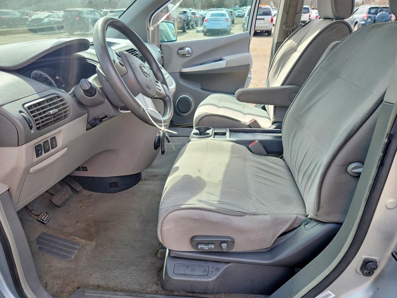 2009 Nissan Quest 3.5 Silver vin: 5N1BV28U69N104999