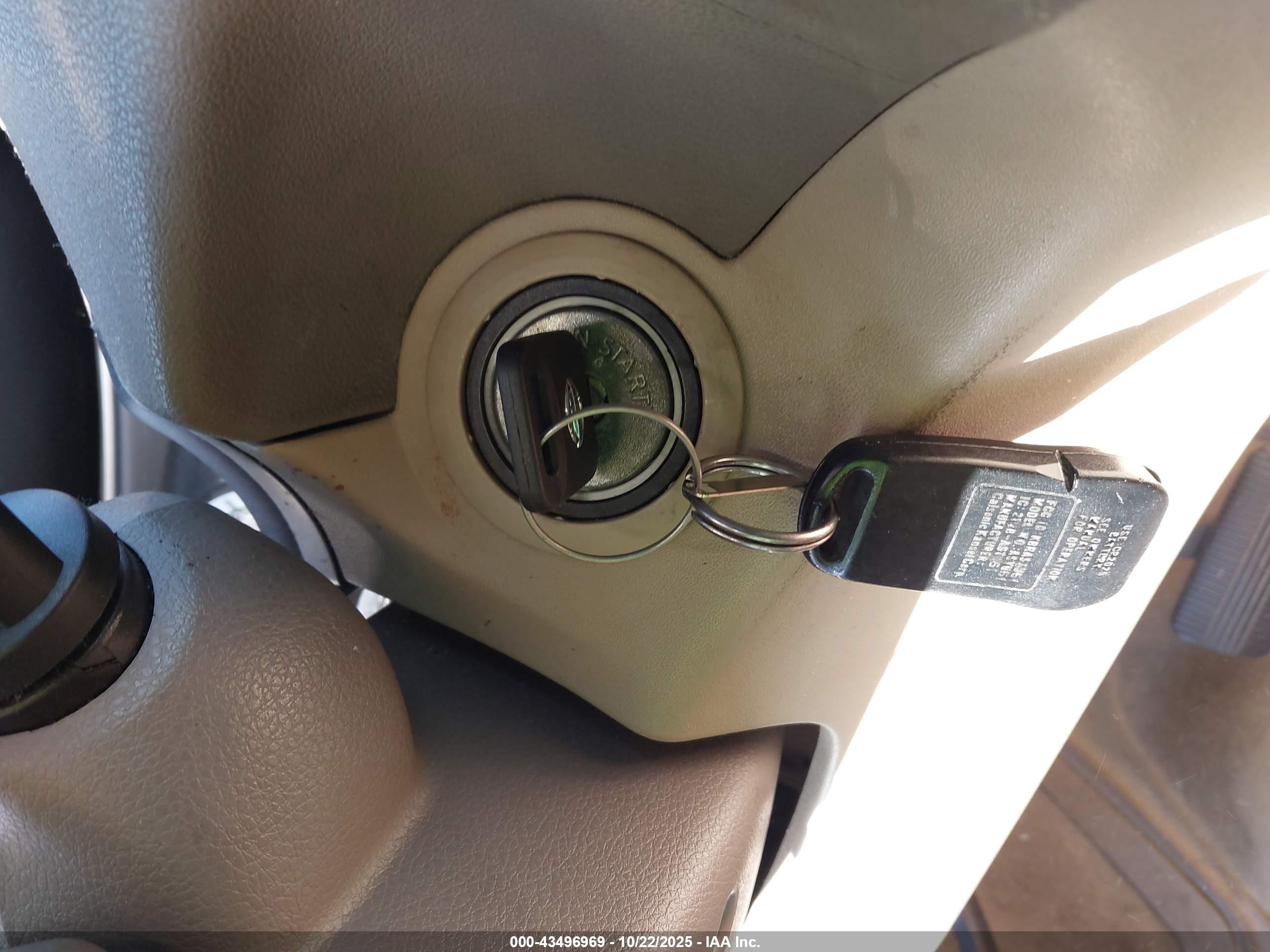 2008 Nissan Quest 3.5 Se Красный vin: 5N1BV28U78N105674