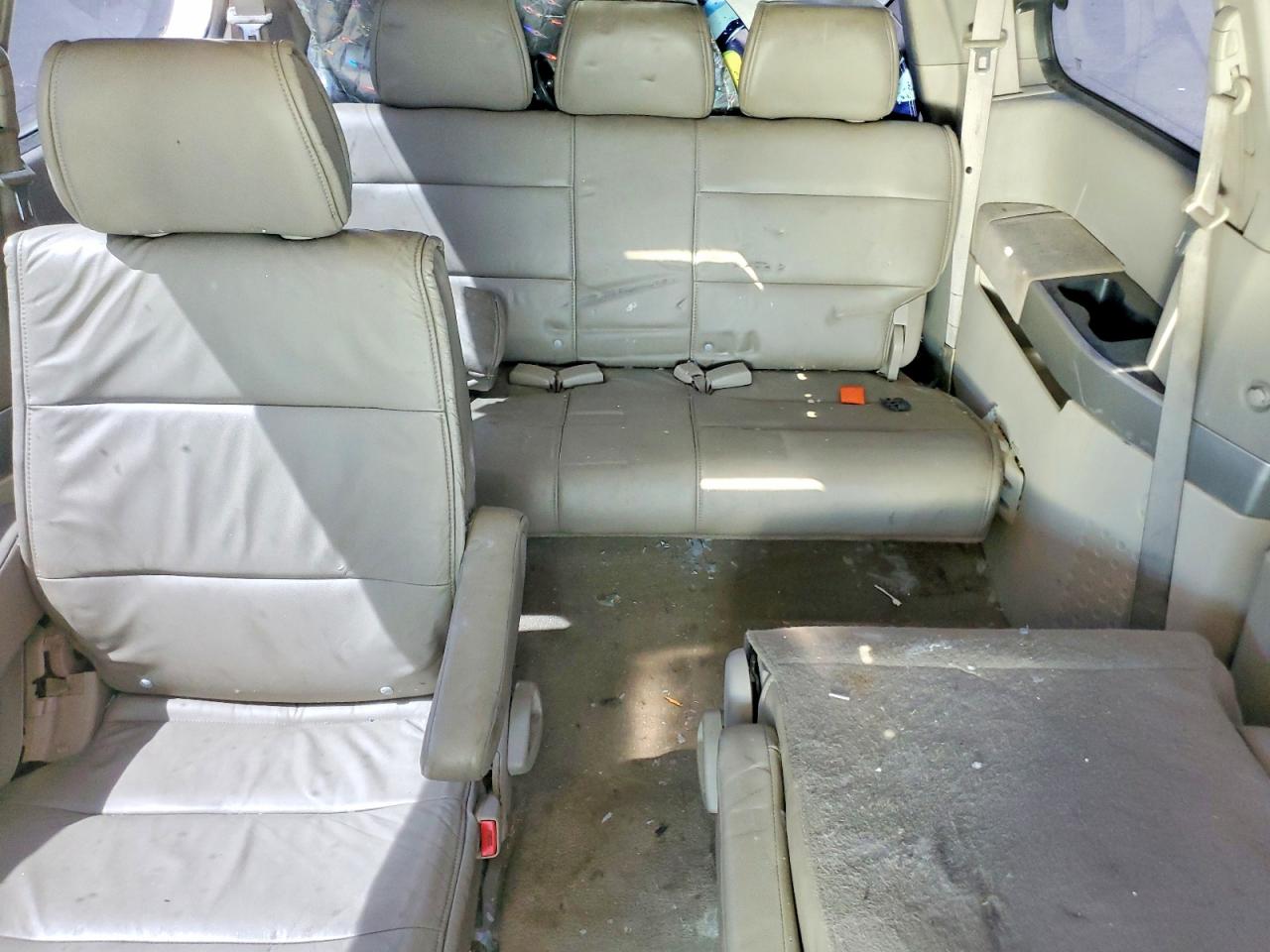 2004 Nissan Quest 3.5 S Silver vin: 5N1BV28U84N303691