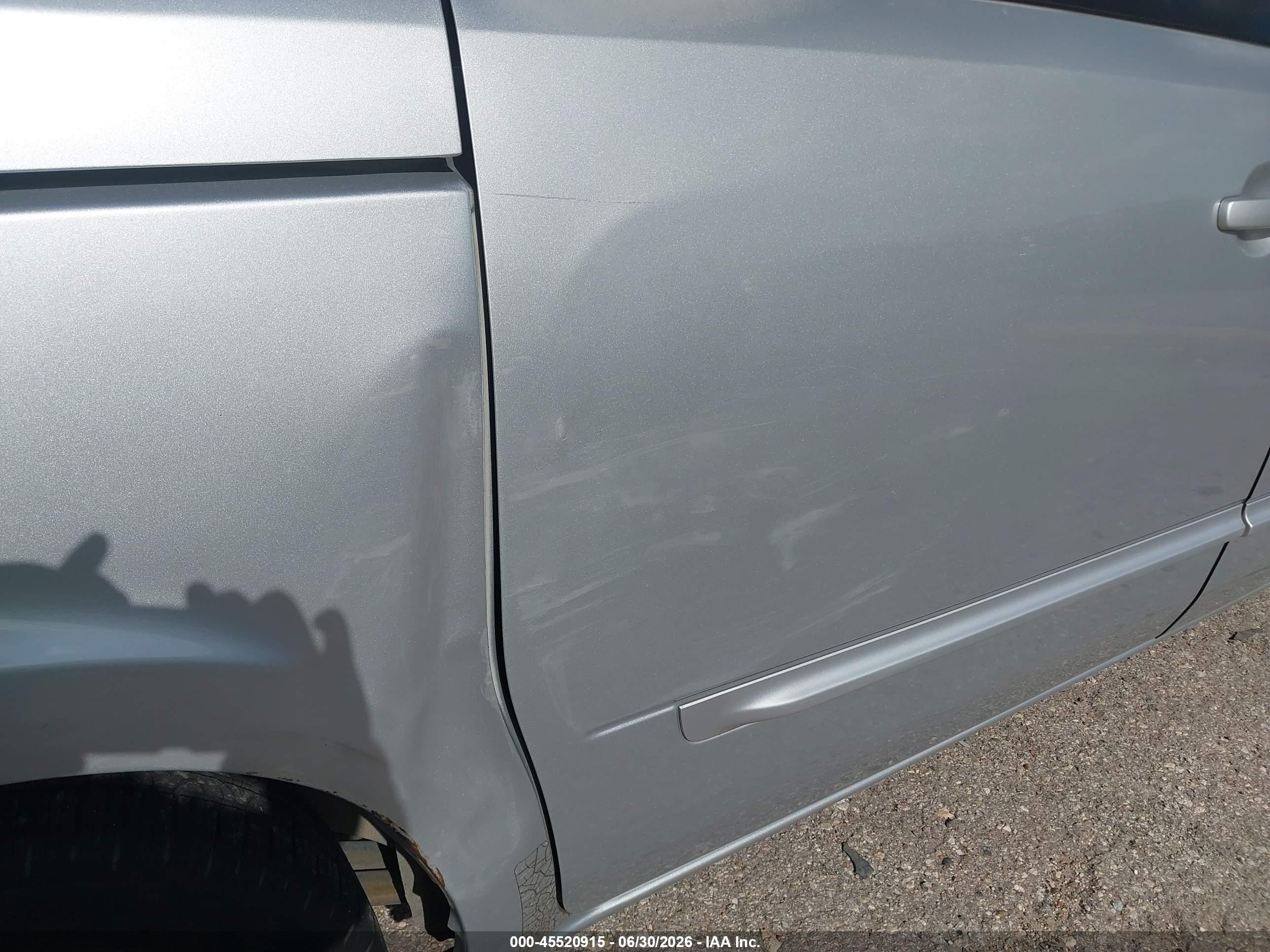 2006 Nissan Quest 3.5 S Silver vin: 5N1BV28U86N111836